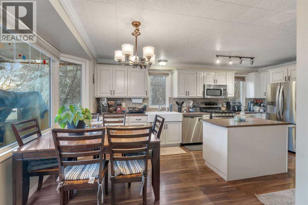 119 Albert Street Ne, Airdrie, Alberta  T4B 0R5 - Photo 9 - A2283555