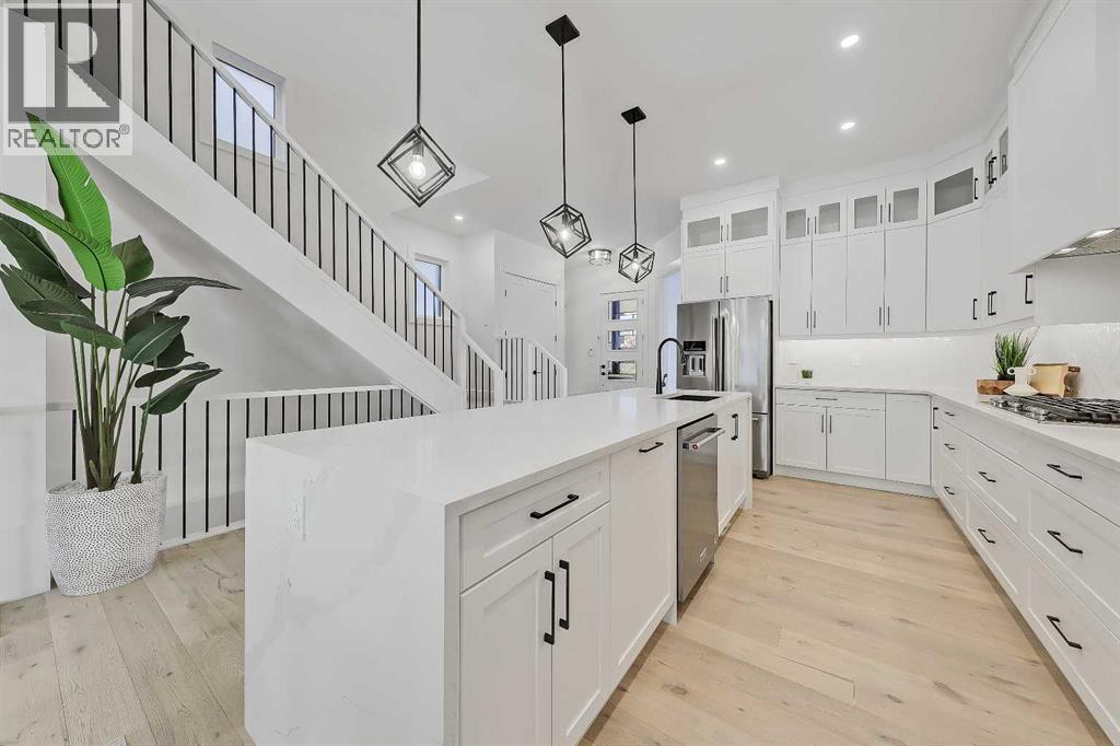 911 22 Avenue Nw, Calgary, Alberta  T2M 1P5 - Photo 11 - A2284604