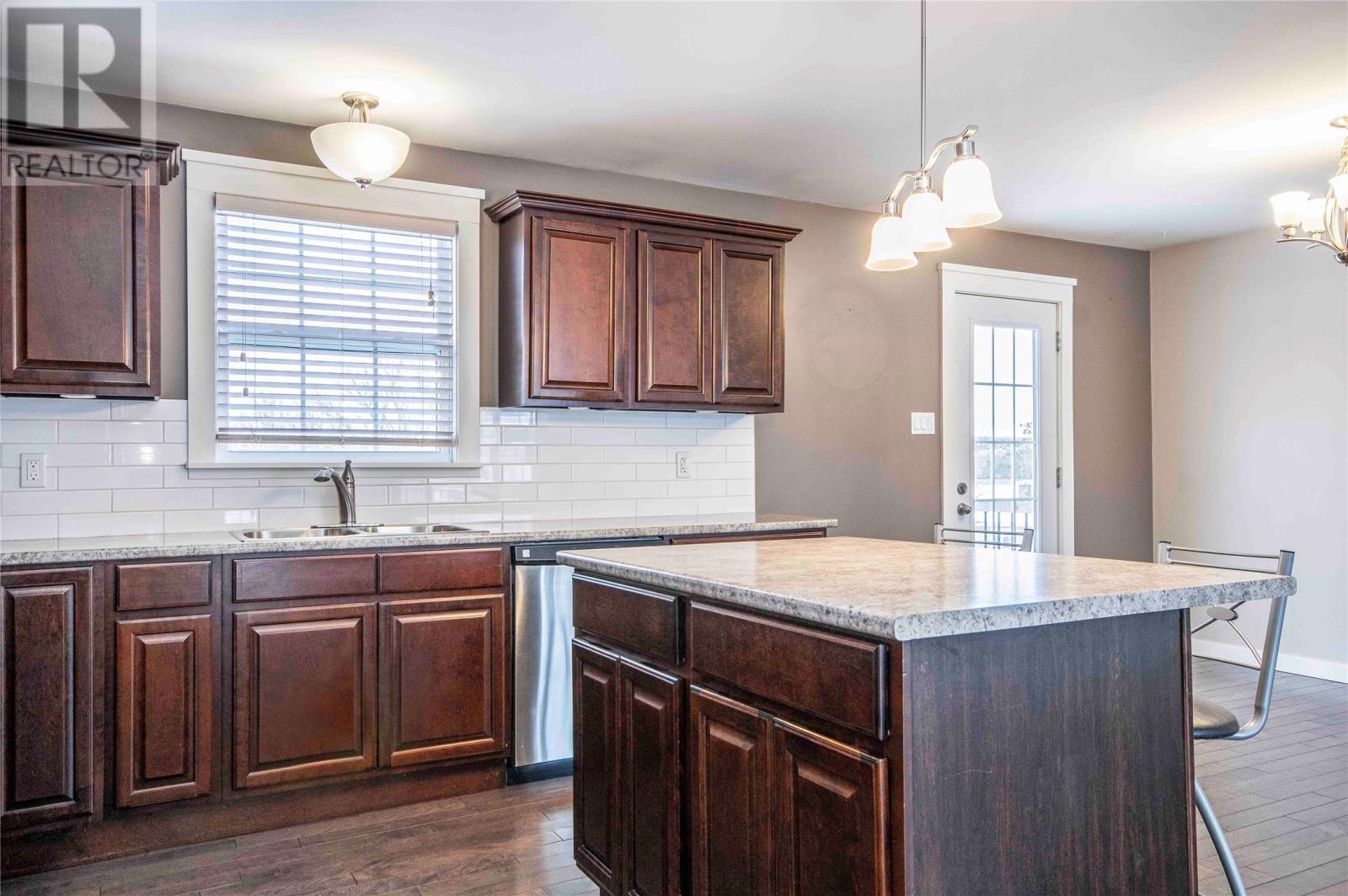 23 Pole Crescent, St. John's, Newfoundland & Labrador  A1A 3L4 - Photo 9 - 1294402