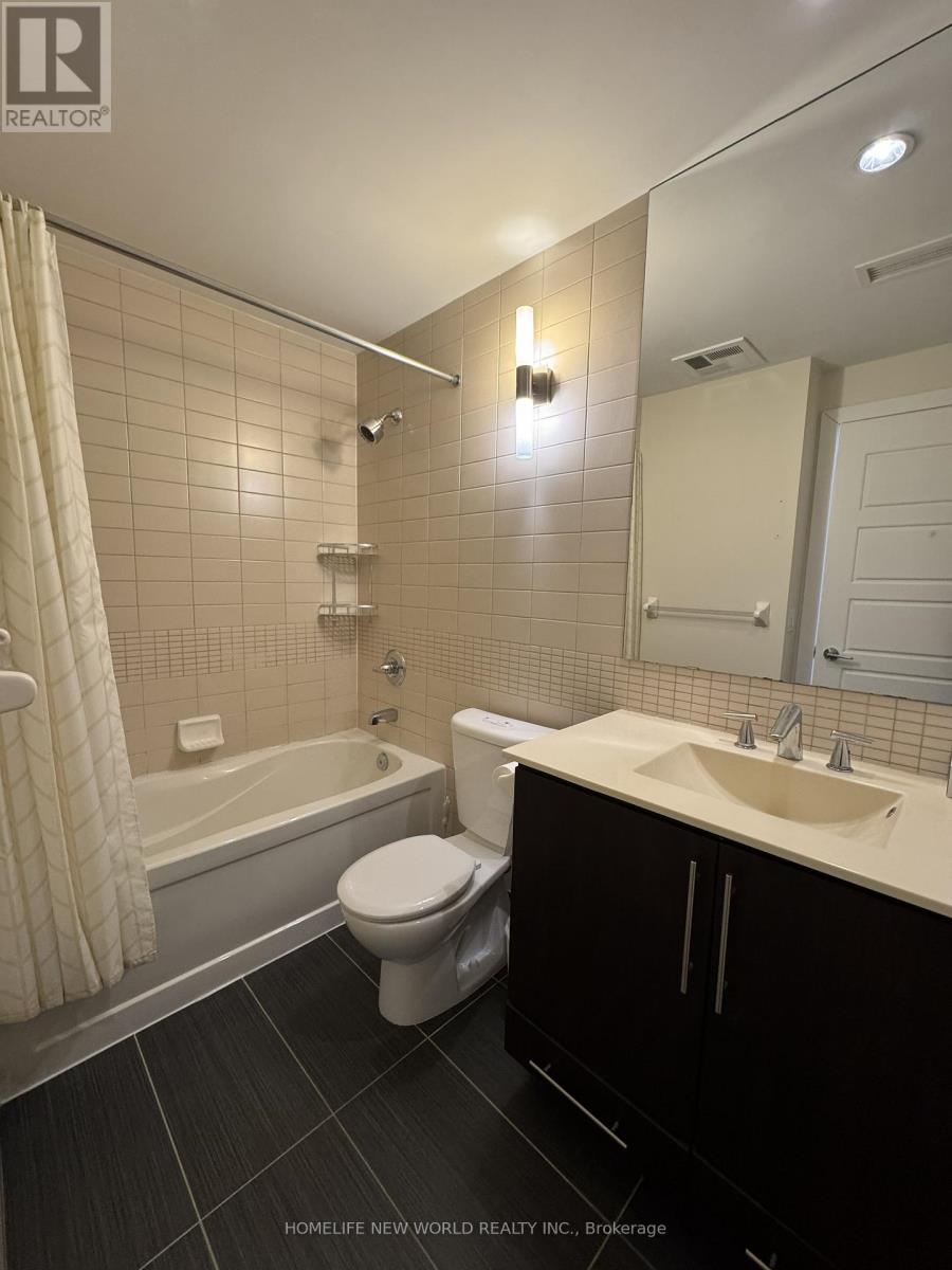 2004 - 28 Linden Street, Toronto, Ontario  M4Y 0A4 - Photo 17 - C12770534