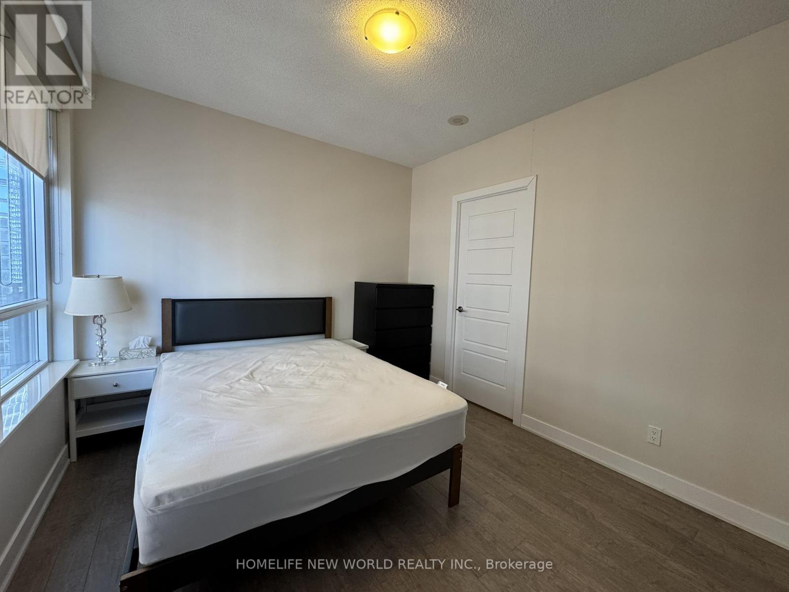 2004 - 28 Linden Street, Toronto, Ontario  M4Y 0A4 - Photo 21 - C12770534