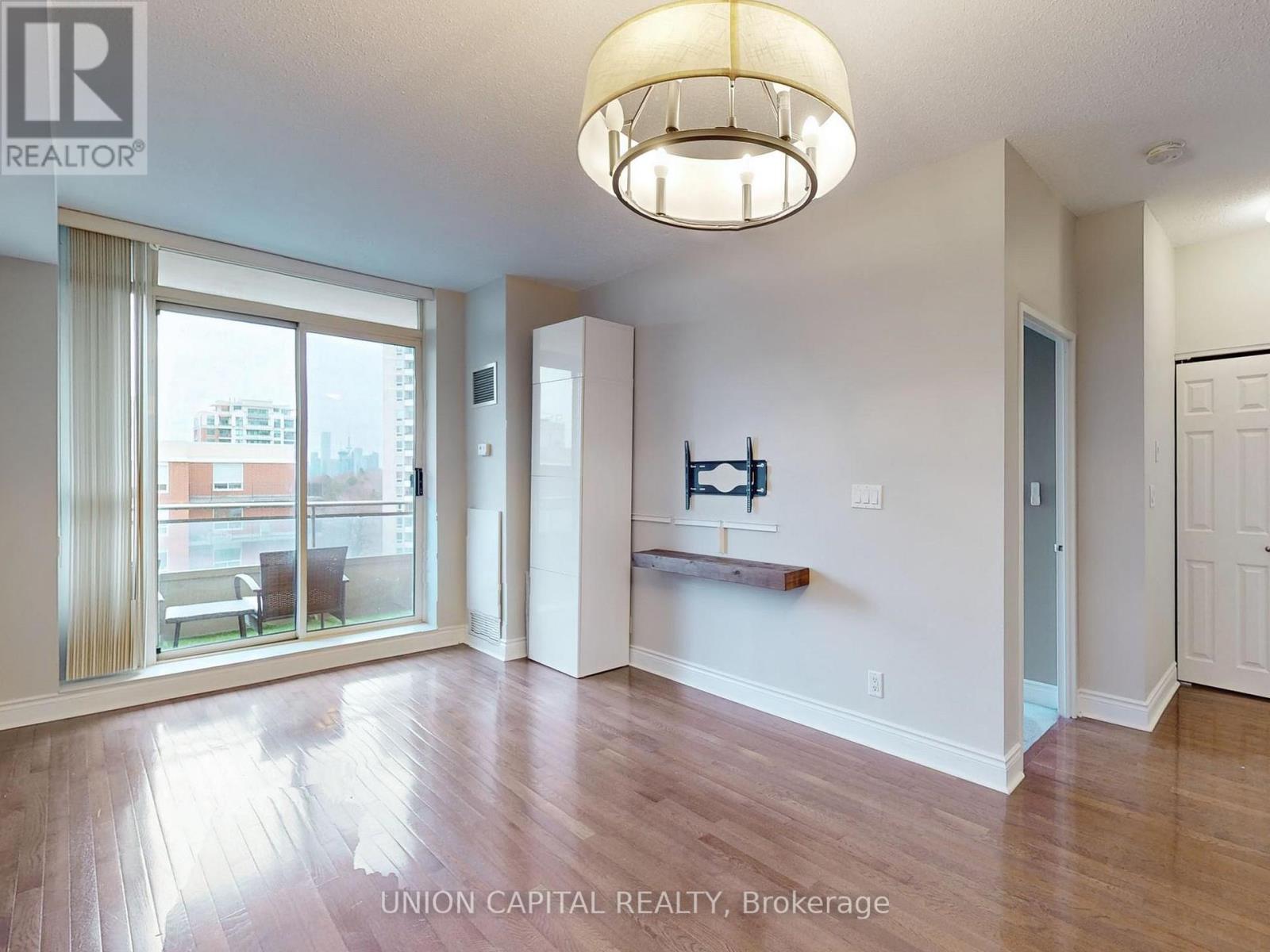 Lph04 - 245 Davisville Avenue, Toronto, Ontario  M4S 3H4 - Photo 3 - C12770550