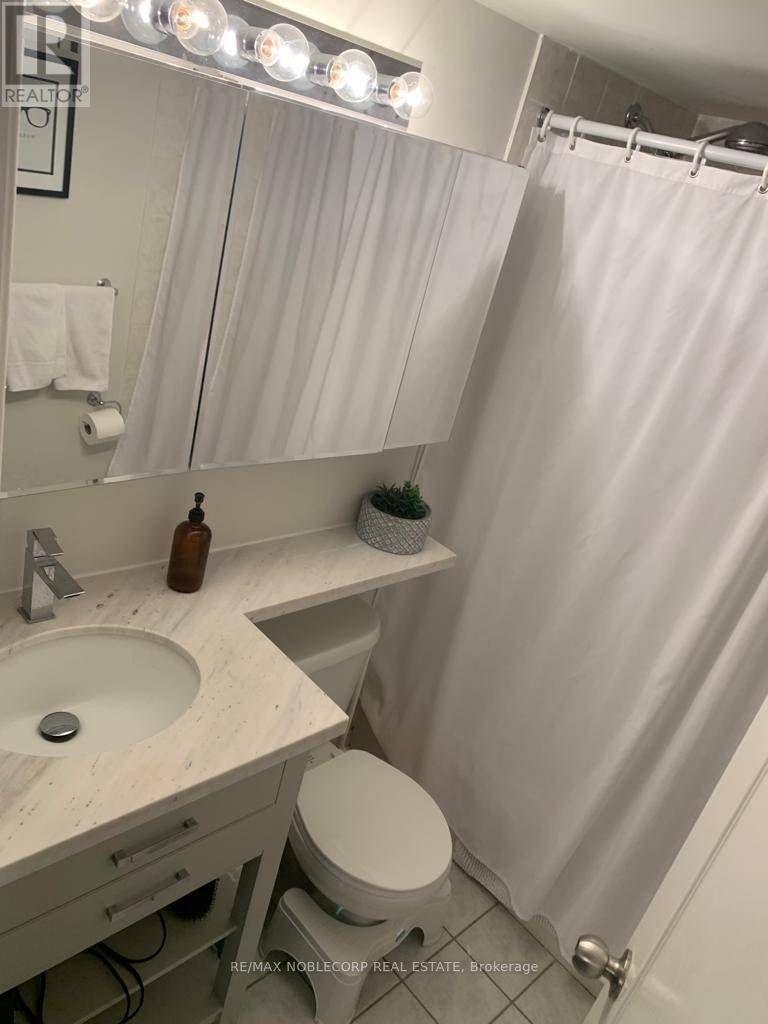 524 - 10 Douro Street, Toronto, Ontario  M6K 3M4 - Photo 8 - C12770578