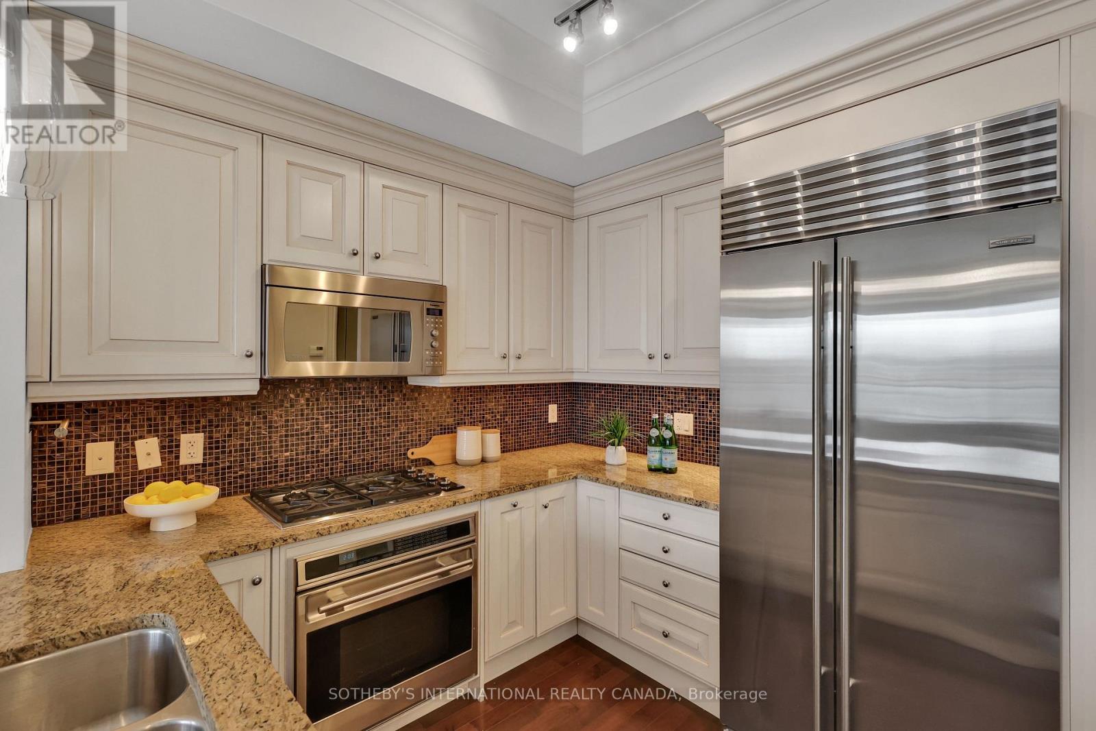 410 - 1717 Avenue Road, Toronto, Ontario  M5M 0A2 - Photo 13 - C12770596