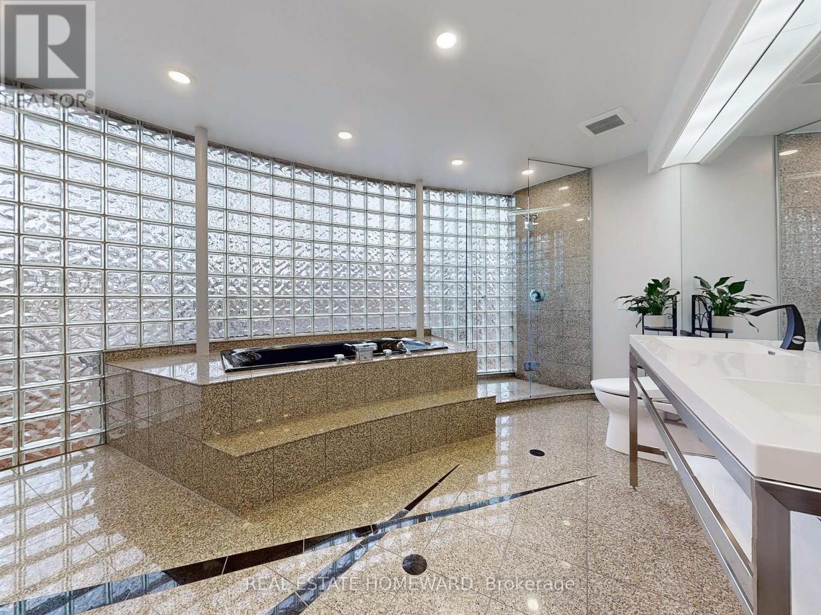 128 Laurentide Drive, Toronto, Ontario  M3A 3E5 - Photo 32 - C12770608