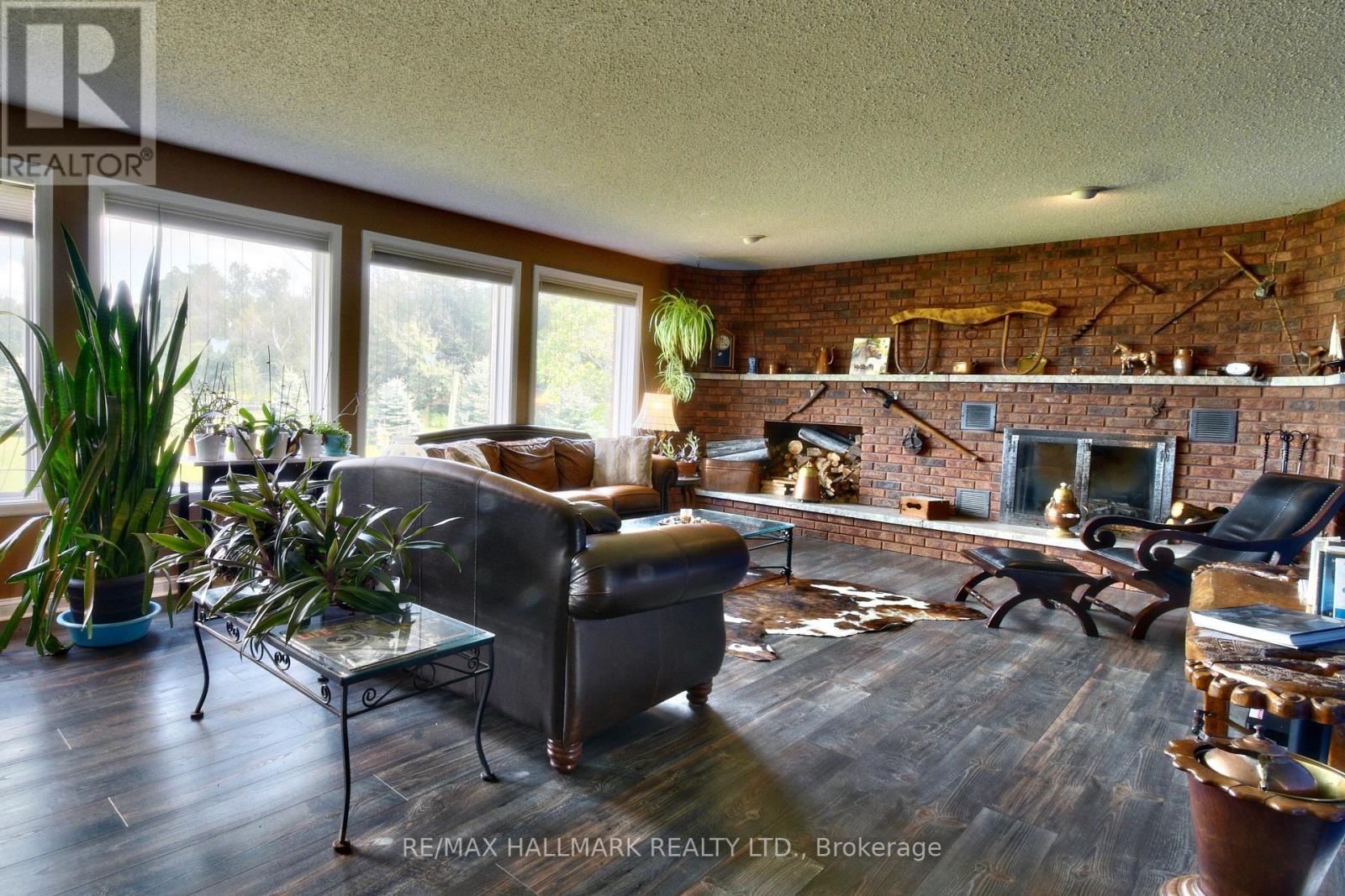 18555 Highway 12, Scugog, Ontario  L0C 1B0 - Photo 3 - E12770540