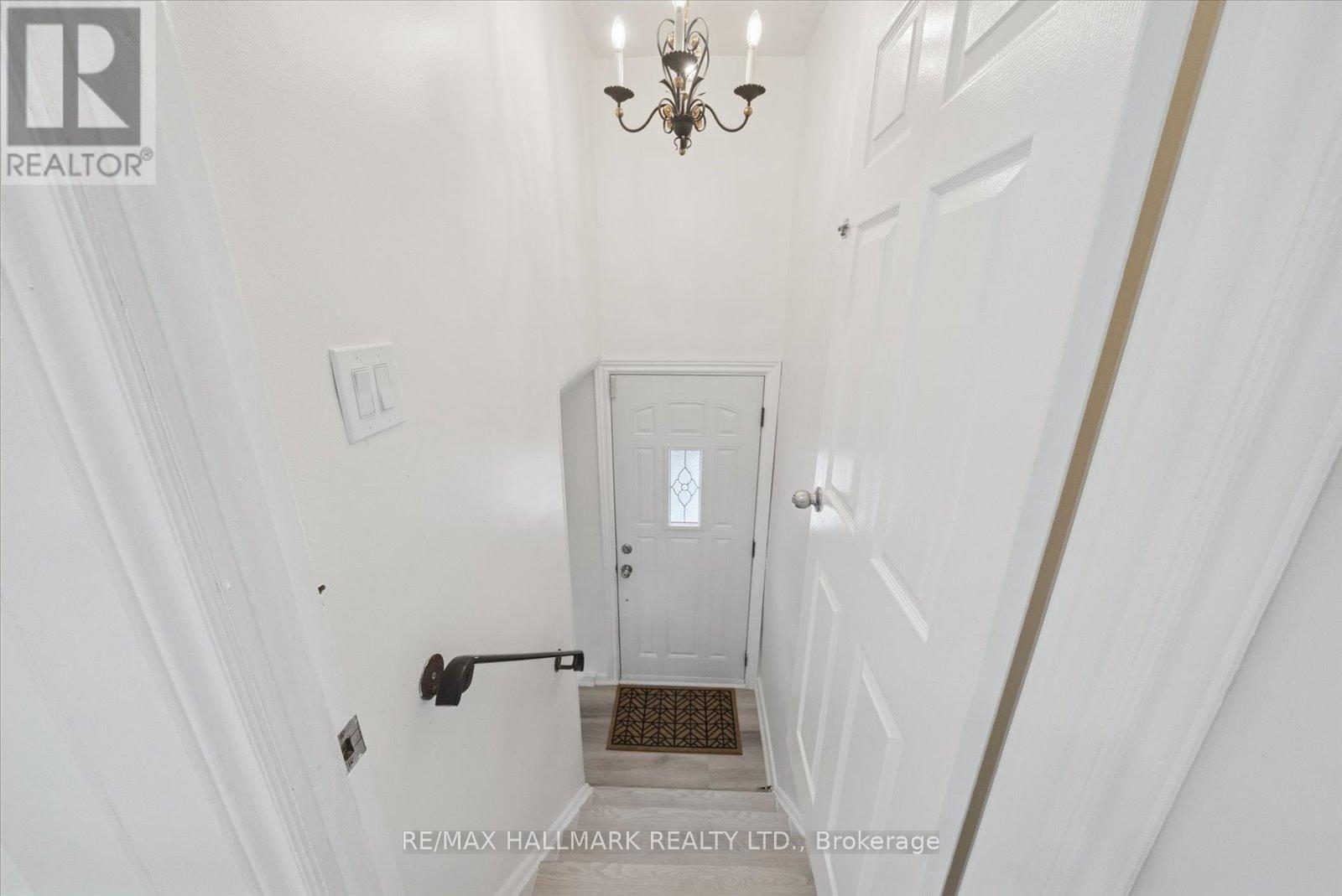 19 Silvio Avenue, Toronto, Ontario  M1K 1V1 - Photo 21 - E12770588