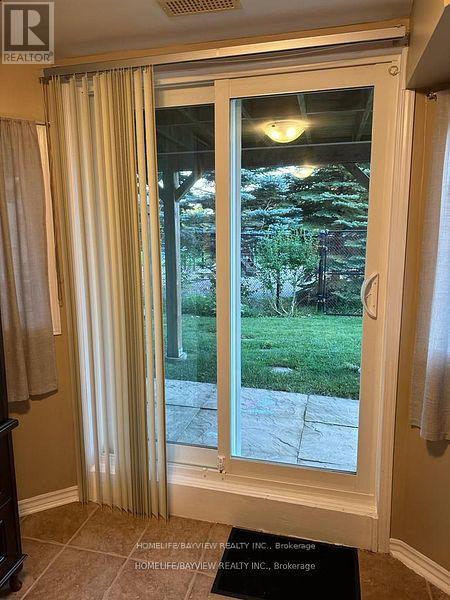 Lower - 798 Hilton Boulevard, Newmarket, Ontario  L3X 2H6 - Photo 14 - N12770548