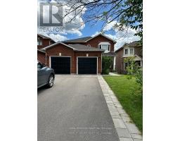 LOWER - 798 HILTON BOULEVARD, Newmarket, Ontario