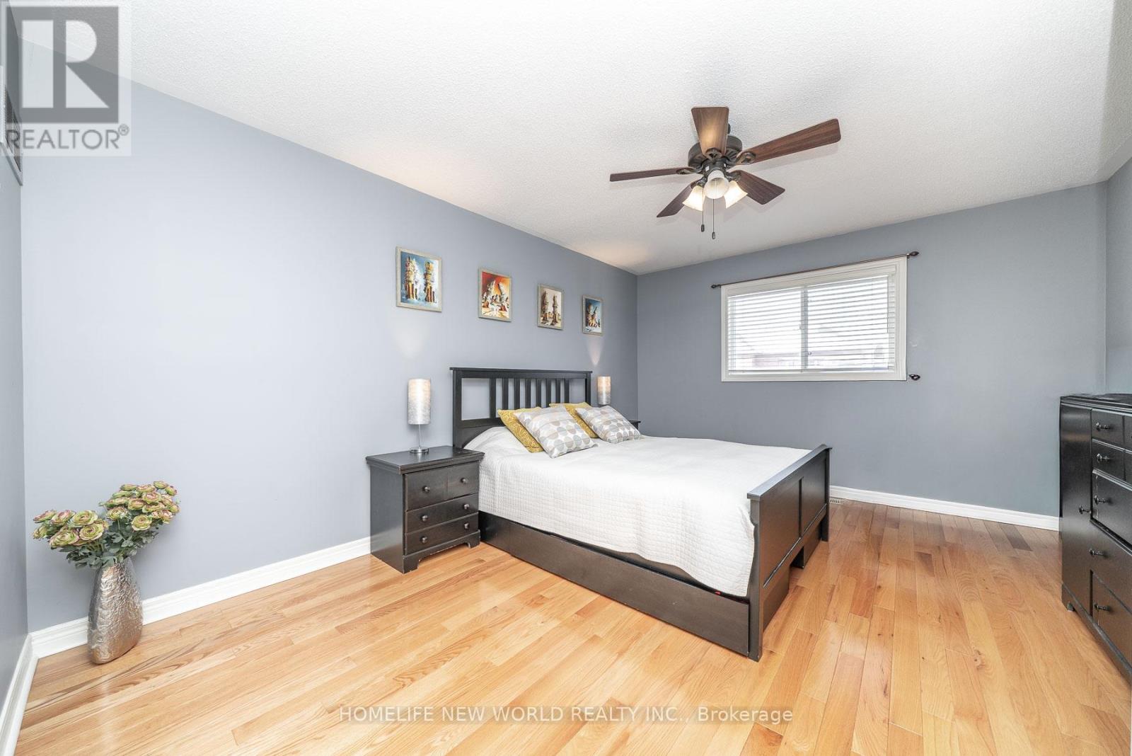 26 Cape Breton Court, Richmond Hill, Ontario  L4E 3W4 - Photo 20 - N12770568