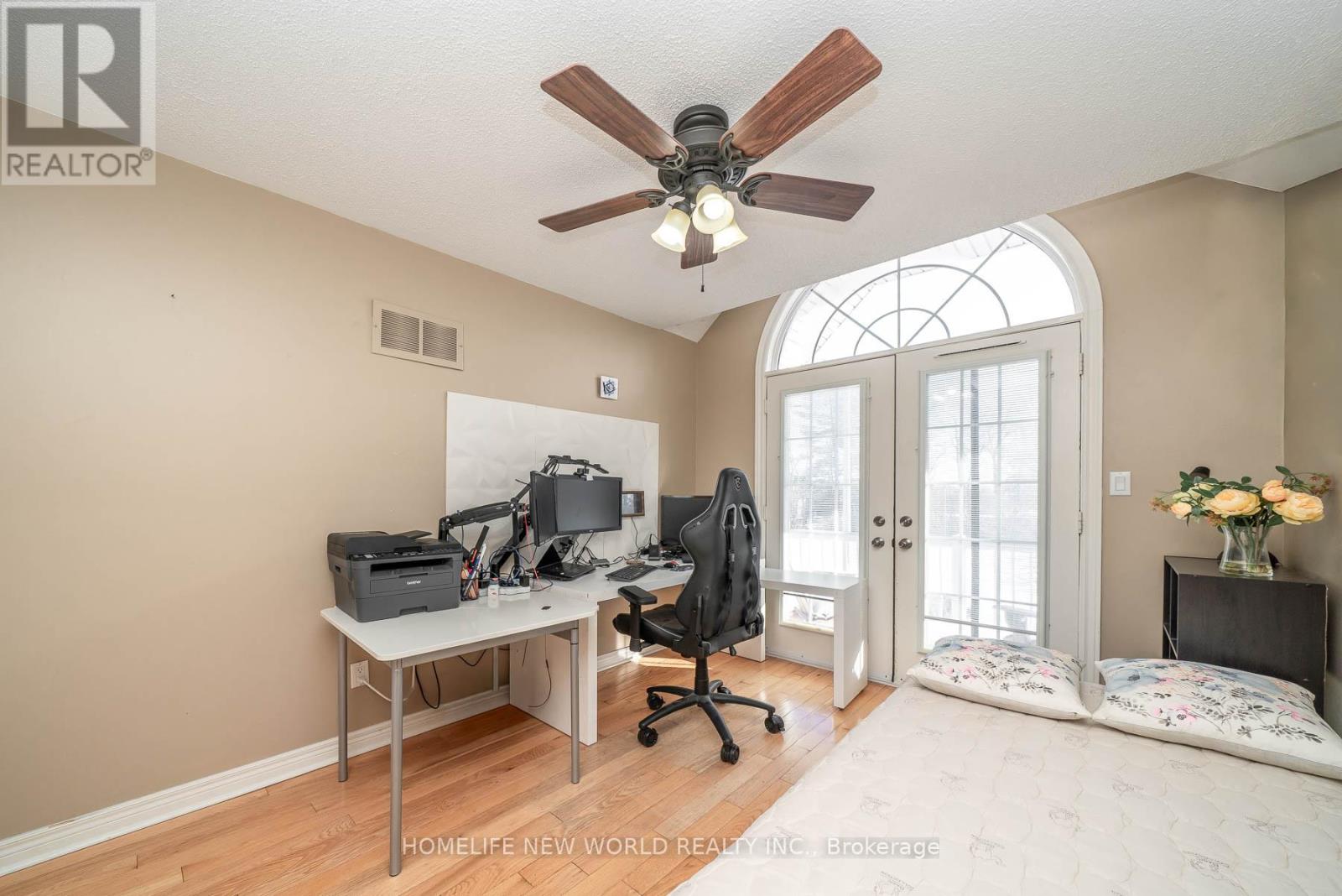 26 Cape Breton Court, Richmond Hill, Ontario  L4E 3W4 - Photo 28 - N12770568