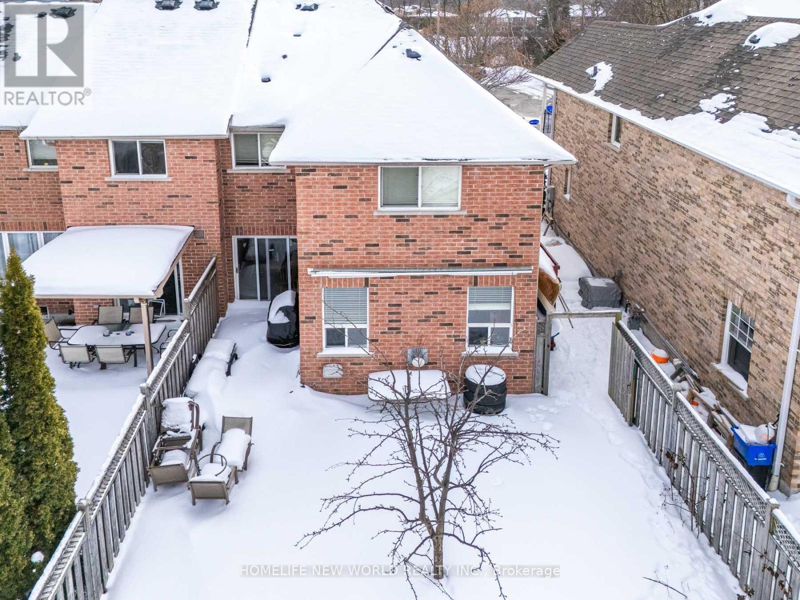 26 Cape Breton Court, Richmond Hill, Ontario  L4E 3W4 - Photo 32 - N12770568