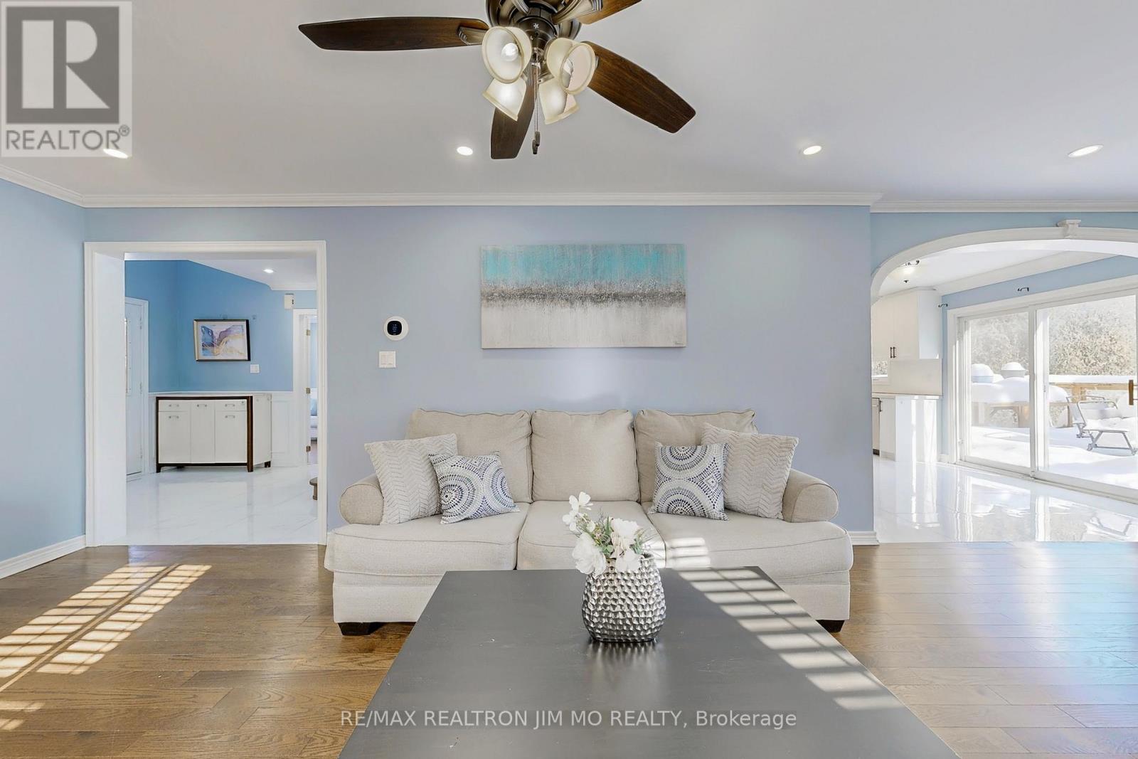 604 Dutch Elliott Court, Newmarket (Gorham-College Manor), Ontario  L3Y 8L1 - Photo 11 - N12770610