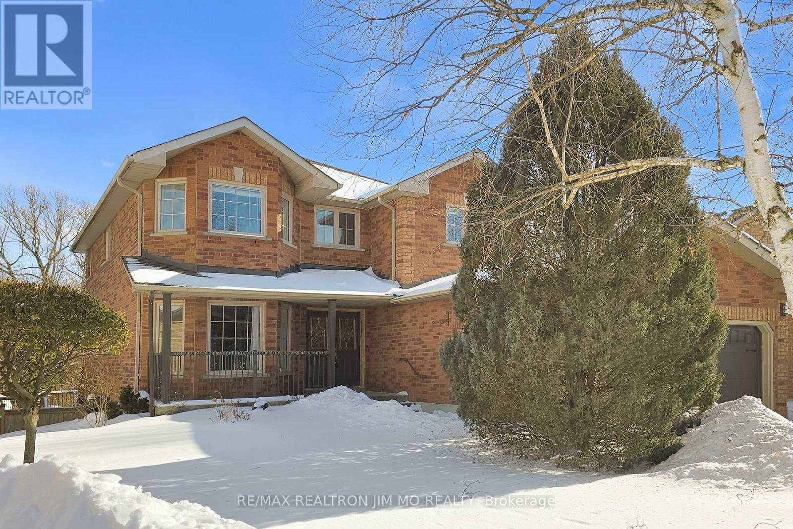 604 Dutch Elliott Court, Newmarket (Gorham-College Manor), Ontario  L3Y 8L1 - Photo 2 - N12770610