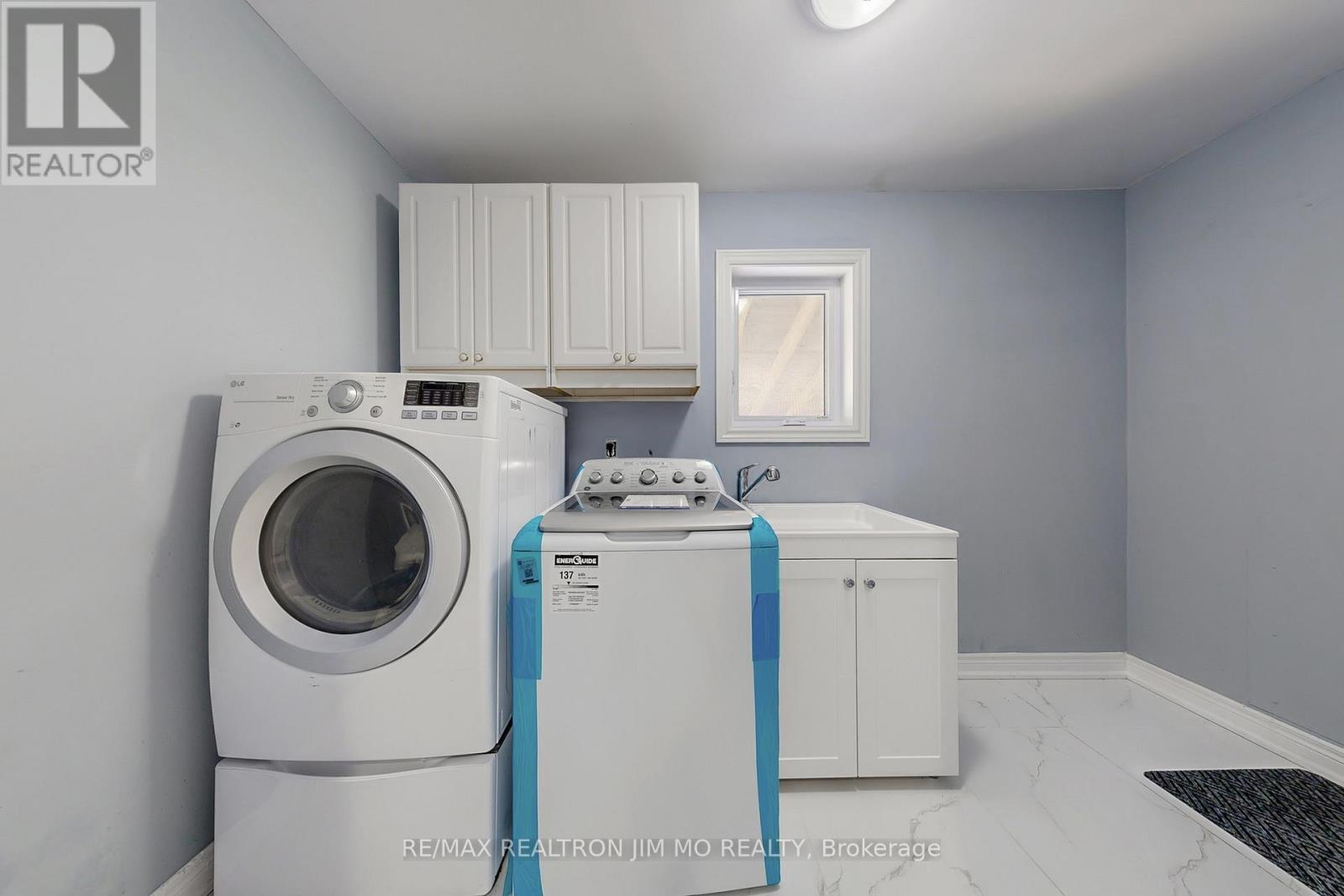 604 Dutch Elliott Court, Newmarket (Gorham-College Manor), Ontario  L3Y 8L1 - Photo 22 - N12770610