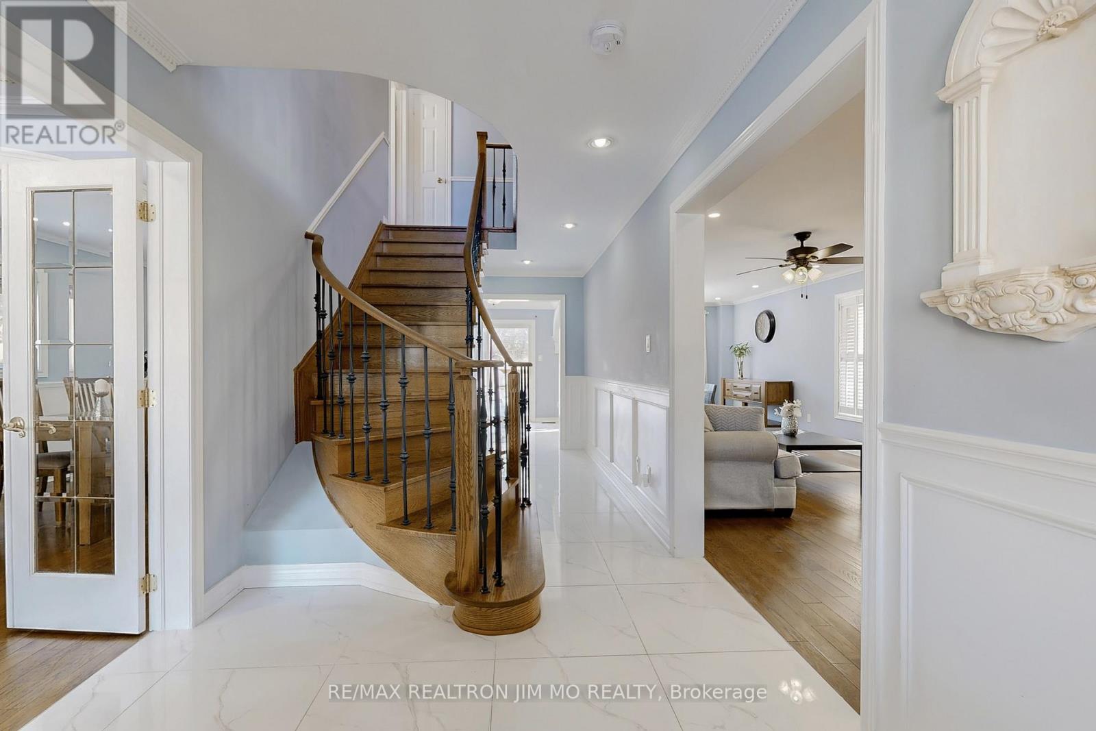 604 Dutch Elliott Court, Newmarket (Gorham-College Manor), Ontario  L3Y 8L1 - Photo 23 - N12770610