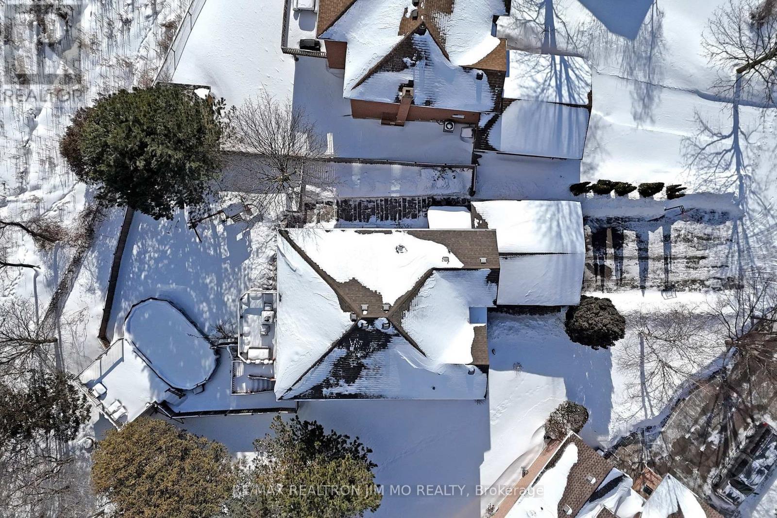 604 Dutch Elliott Court, Newmarket (Gorham-College Manor), Ontario  L3Y 8L1 - Photo 46 - N12770610