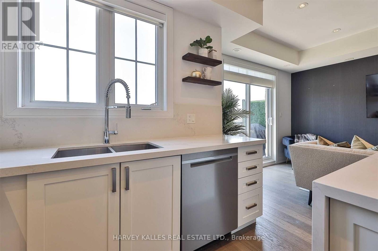 316 - 199 Pine Grove Road, Vaughan (Islington Woods), Ontario  L4L 2H7 - Photo 16 - N12741826