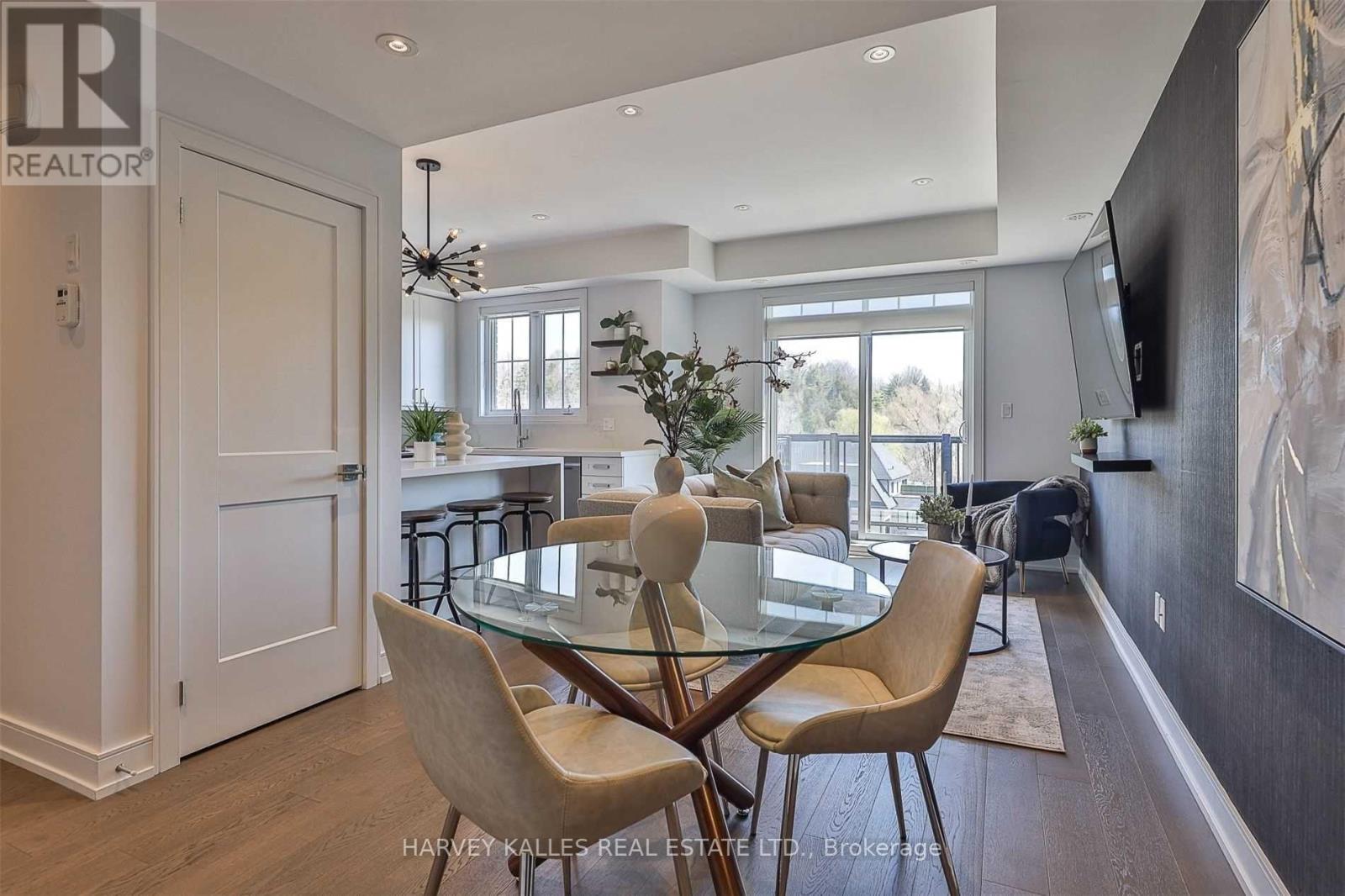 316 - 199 Pine Grove Road, Vaughan (Islington Woods), Ontario  L4L 2H7 - Photo 2 - N12741826