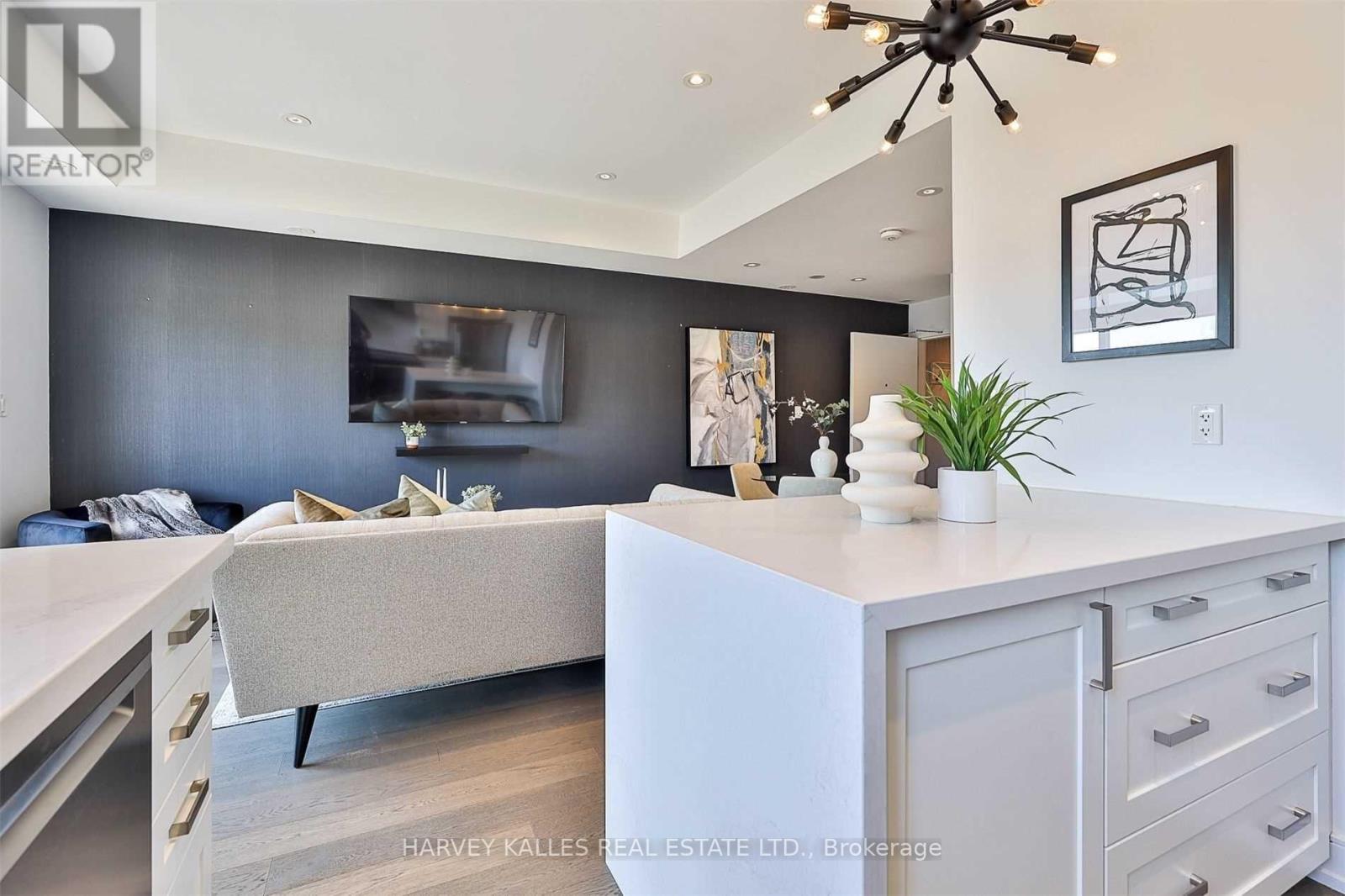 316 - 199 Pine Grove Road, Vaughan (Islington Woods), Ontario  L4L 2H7 - Photo 17 - N12741826