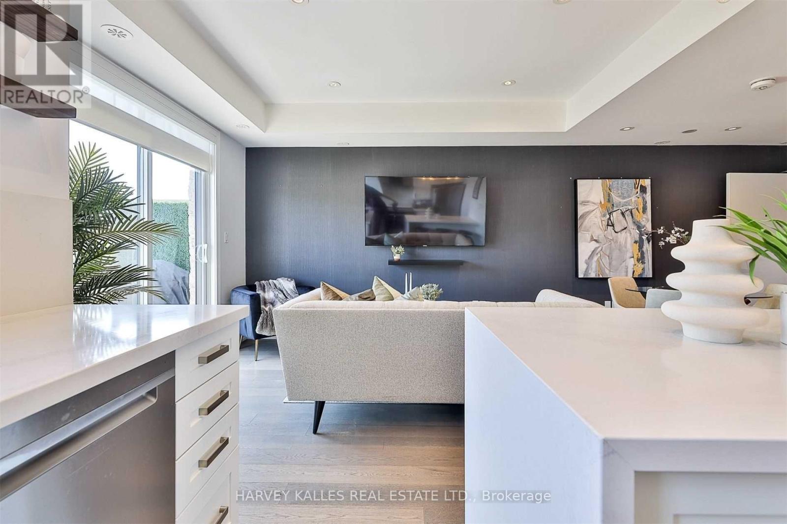 316 - 199 Pine Grove Road, Vaughan (Islington Woods), Ontario  L4L 2H7 - Photo 18 - N12741826