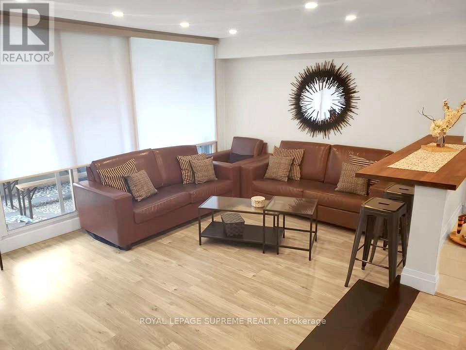 804 - 270 Scarlett Road, Toronto, Ontario  M6N 4X7 - Photo 10 - W12767830