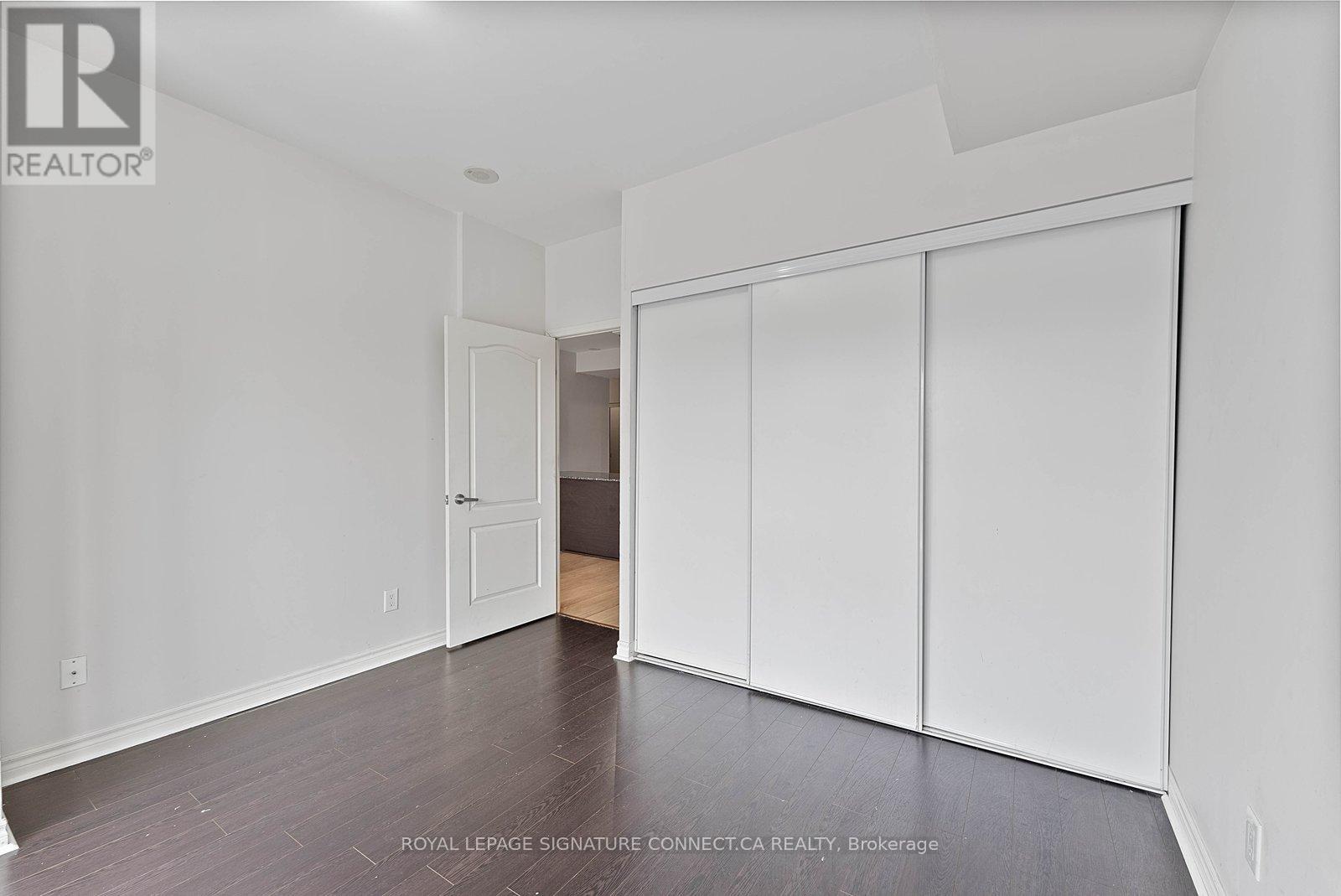 207 - 3865 Lake Shore Boulevard W, Toronto (Long Branch), Ontario  M8W 1R4 - Photo 17 - W12732096