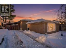 9 DEL RIA DRIVE, Toronto, Ontario