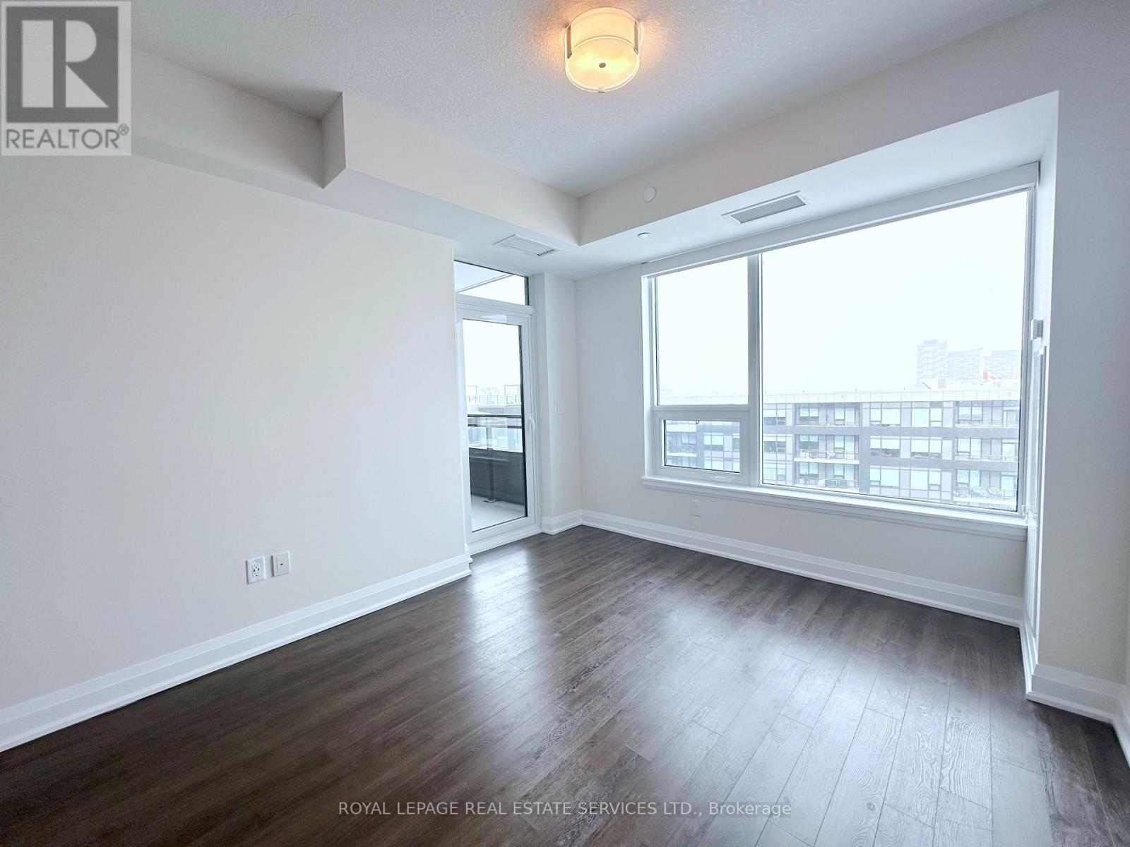 804 - 2333 Taunton Road, Oakville, Ontario  L6H 0N5 - Photo 5 - W12770604