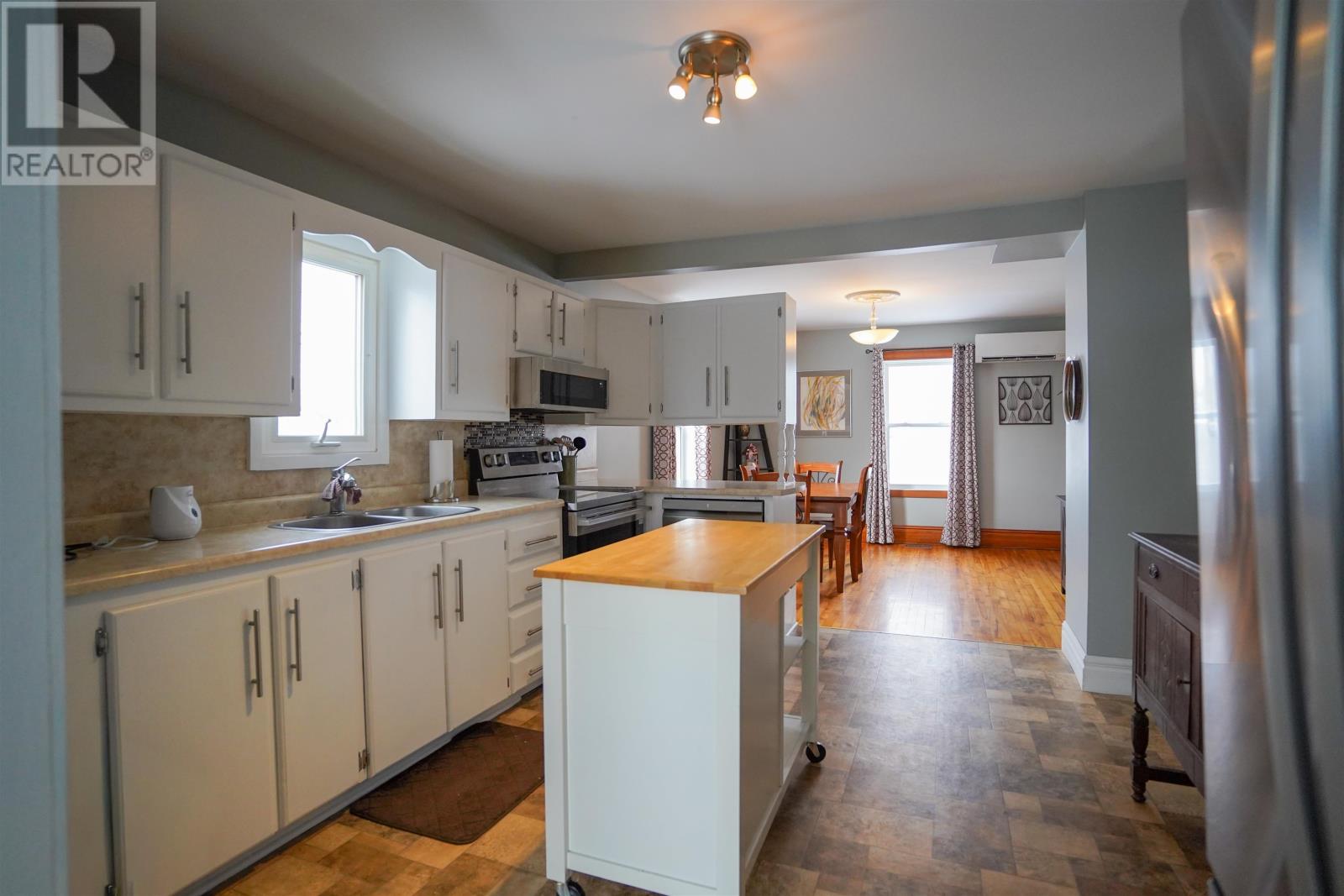 253 Granville Street, Summerside, Prince Edward Island  C1N 3A8 - Photo 12 - 202602393