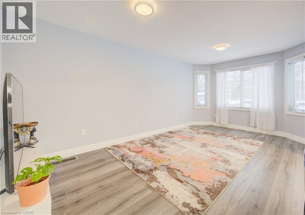 524 Windflower Crescent, Kitchener, Ontario  N2E 3S9 - Photo 8 - 40797763