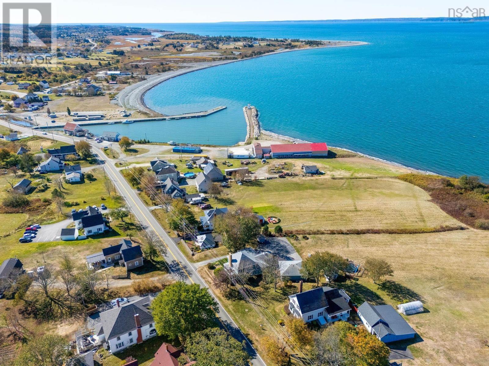 3315 Highway 1, Belliveaus Cove, Nova Scotia  B0W 1J0 - Photo 4 - 202602388