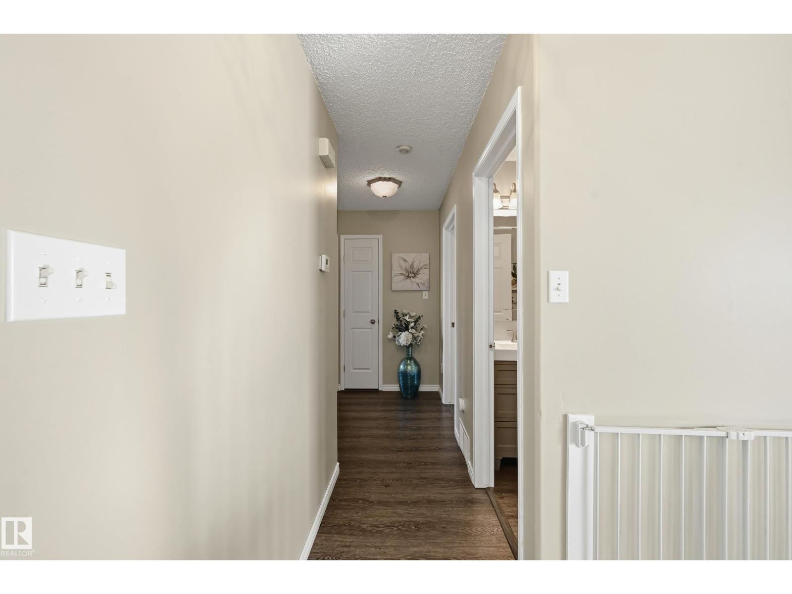 2952 39 Av Nw, Edmonton, Alberta  T6T 1L2 - Photo 14 - E4472794