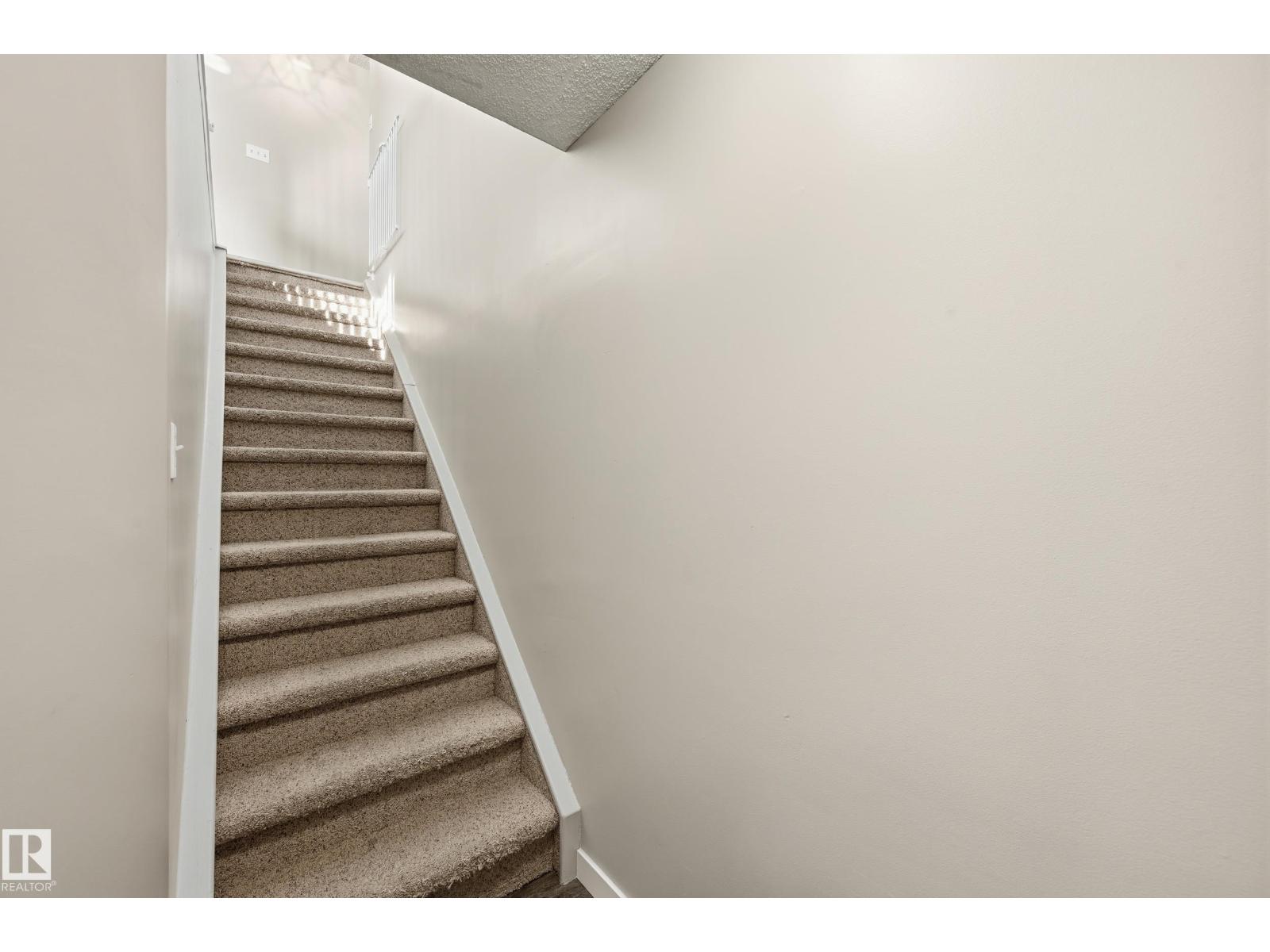 2952 39 Av Nw, Edmonton, Alberta  T6T 1L2 - Photo 25 - E4472794