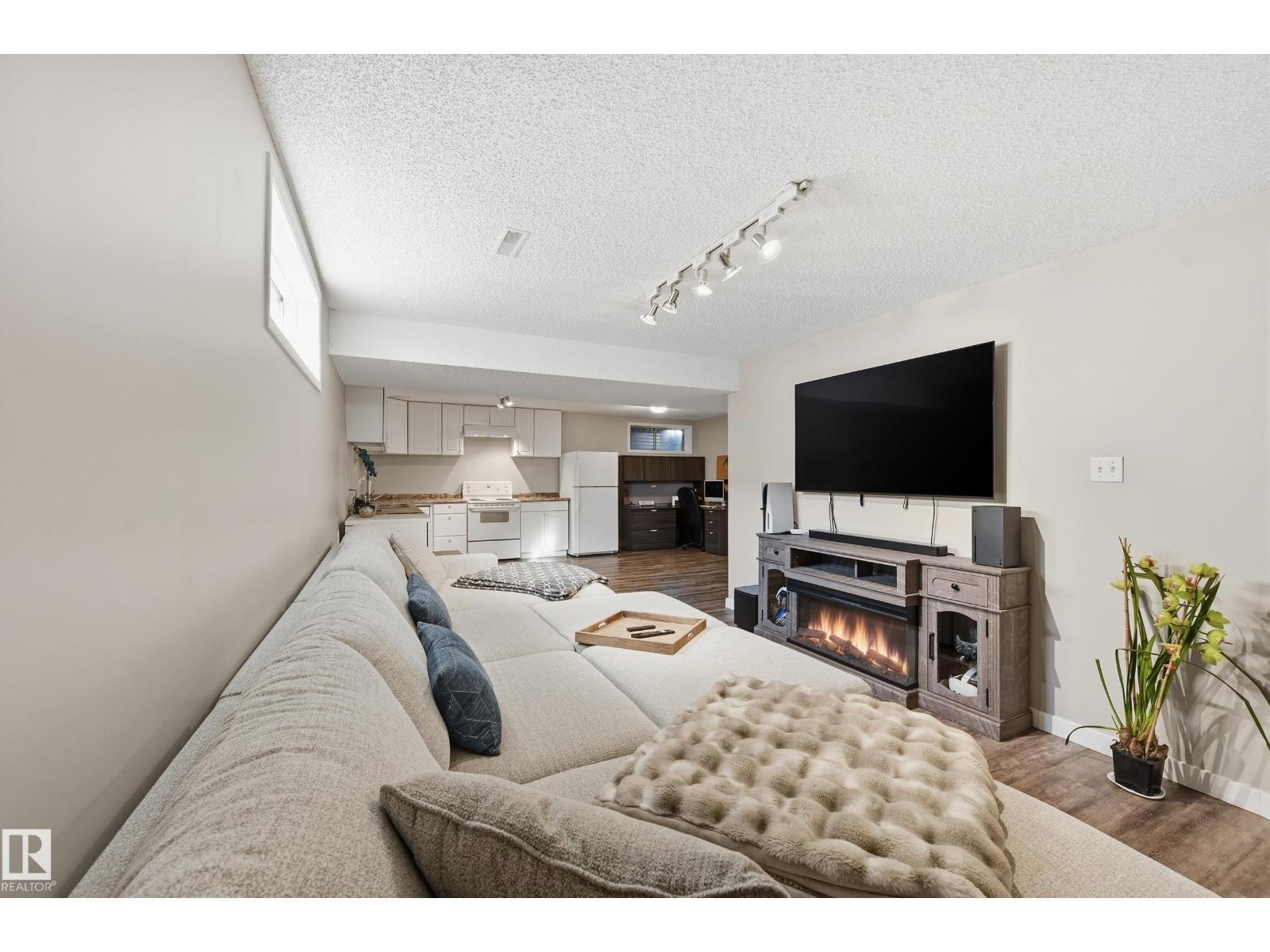 2952 39 Av Nw, Edmonton, Alberta  T6T 1L2 - Photo 27 - E4472794