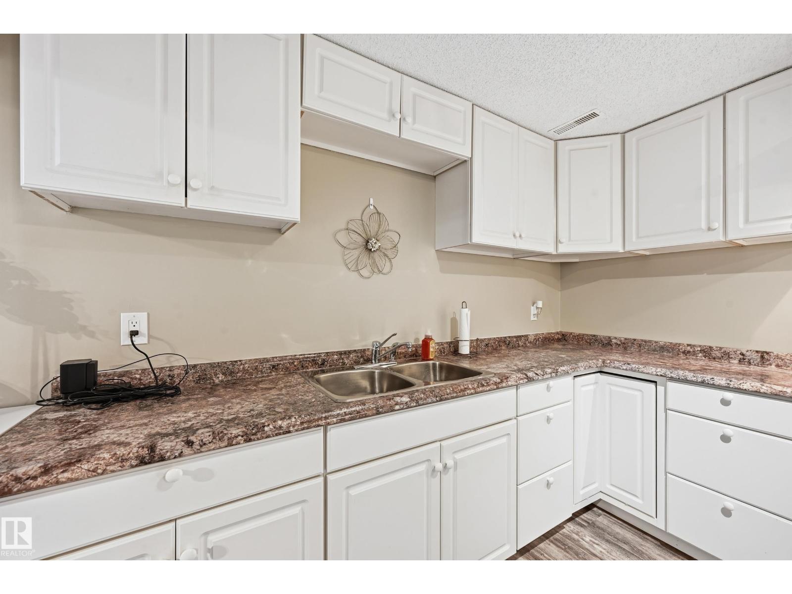 2952 39 Av Nw, Edmonton, Alberta  T6T 1L2 - Photo 30 - E4472794