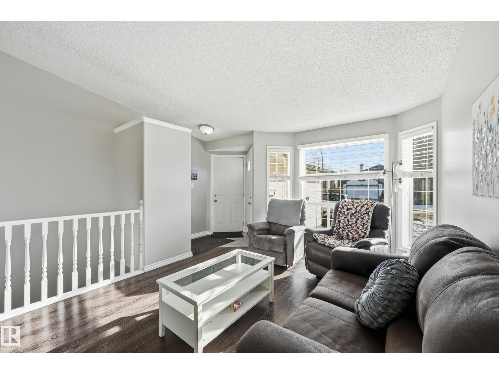 2952 39 Av Nw, Edmonton, Alberta  T6T 1L2 - Photo 5 - E4472794