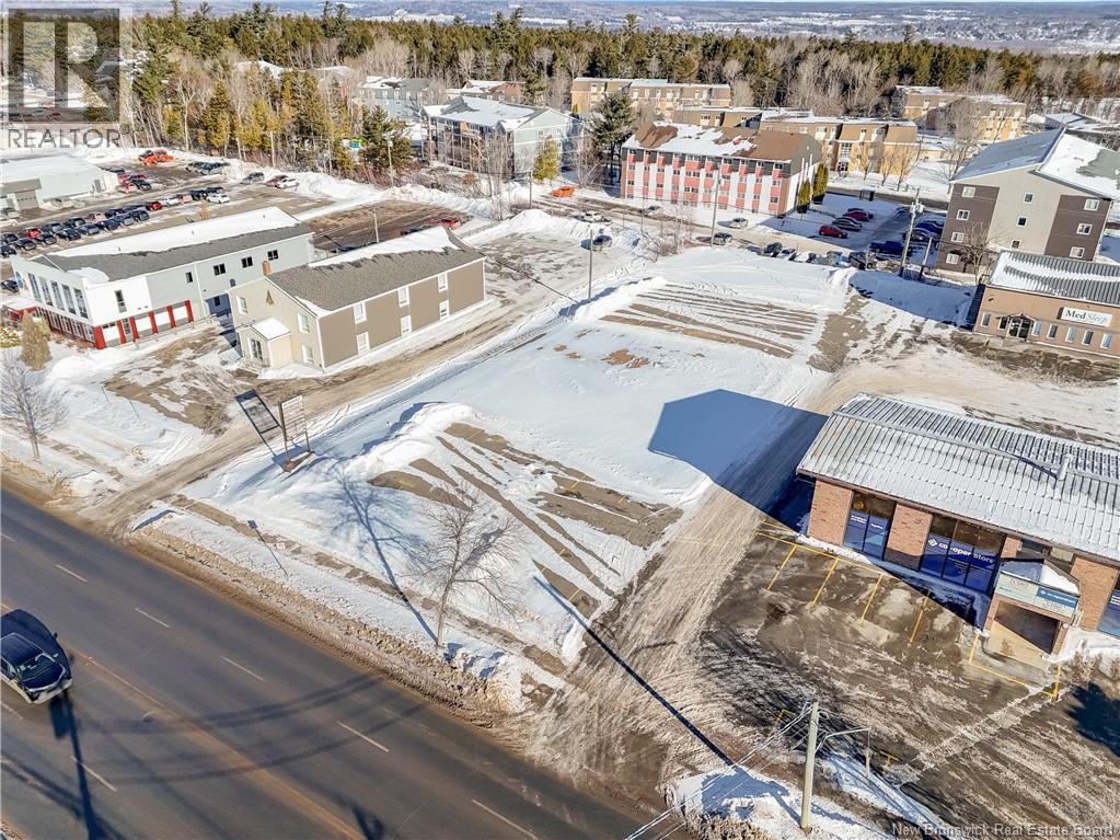 919 Prospect Street, Fredericton, New Brunswick  E3B 2T7 - Photo 6 - NB133267