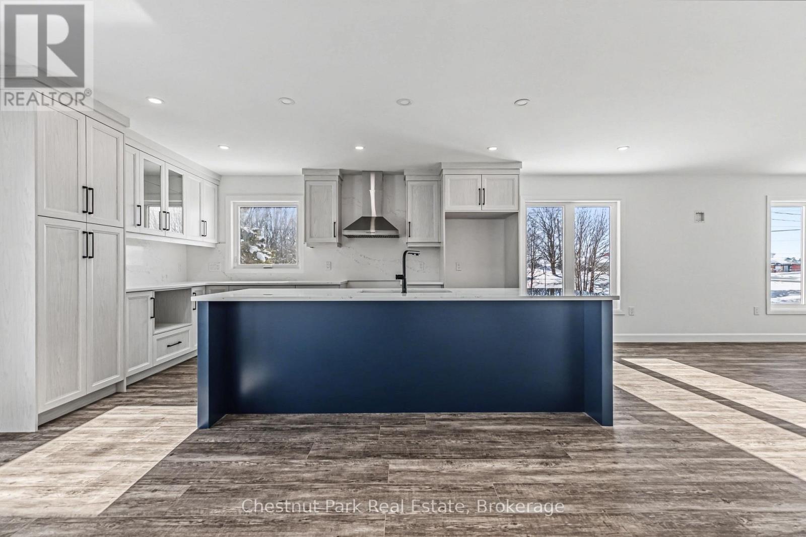 307 1st Avenue S, Arran-Elderslie, Ontario  N0G 1L0 - Photo 11 - X12770624