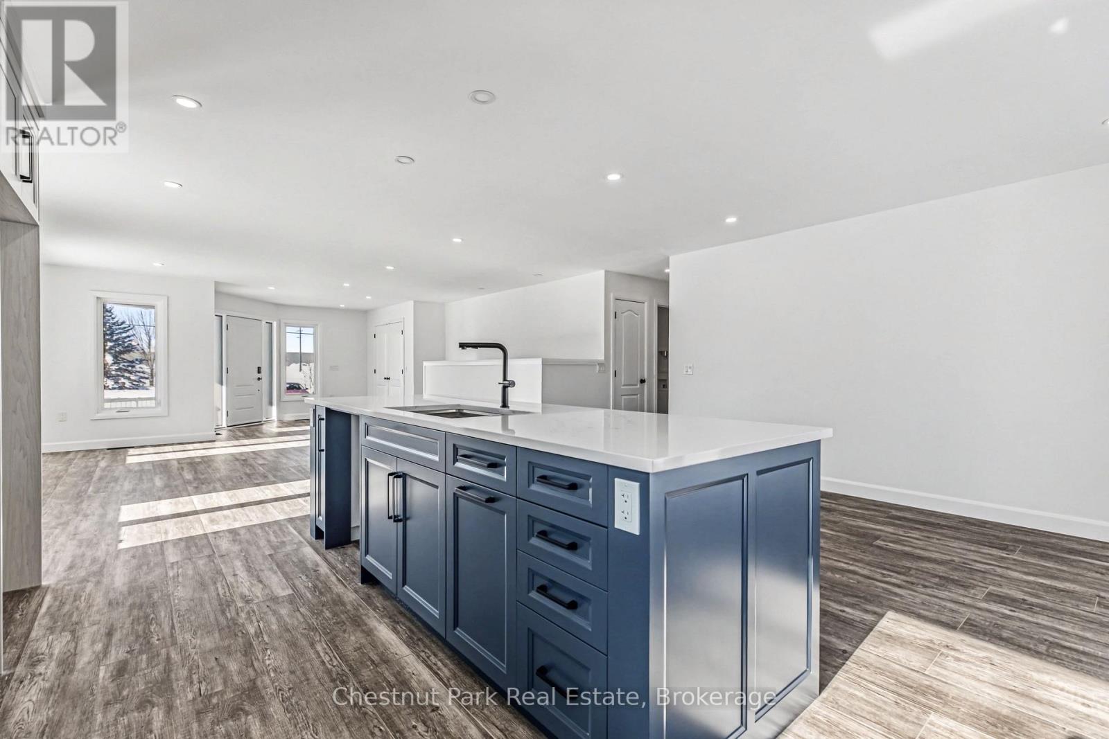 307 1st Avenue S, Arran-Elderslie, Ontario  N0G 1L0 - Photo 13 - X12770624