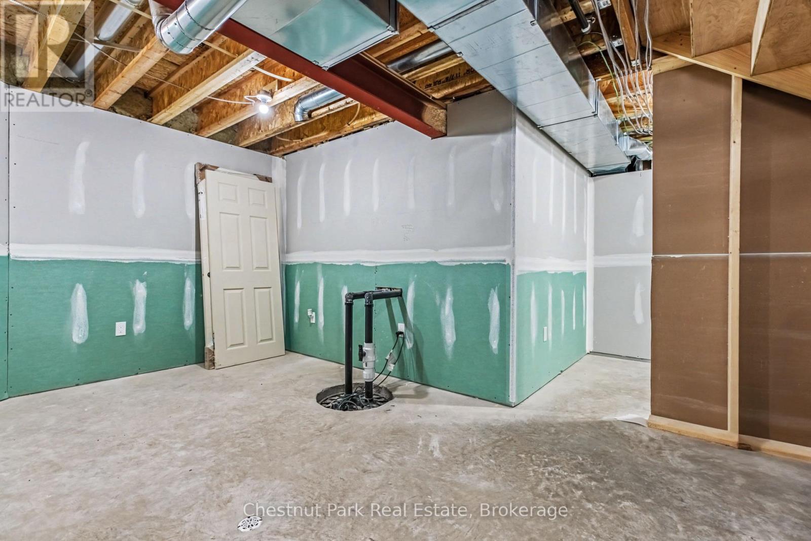 307 1st Avenue S, Arran-Elderslie, Ontario  N0G 1L0 - Photo 46 - X12770624