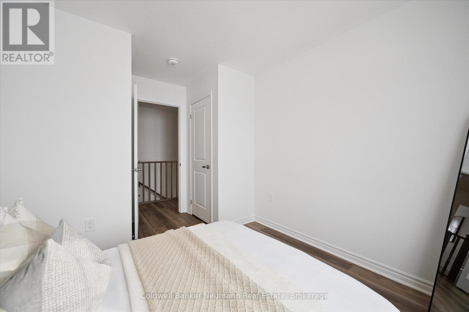 234 Stamson Street, Kitchener, Ontario  N2R 0V3 - Photo 30 - X12770706