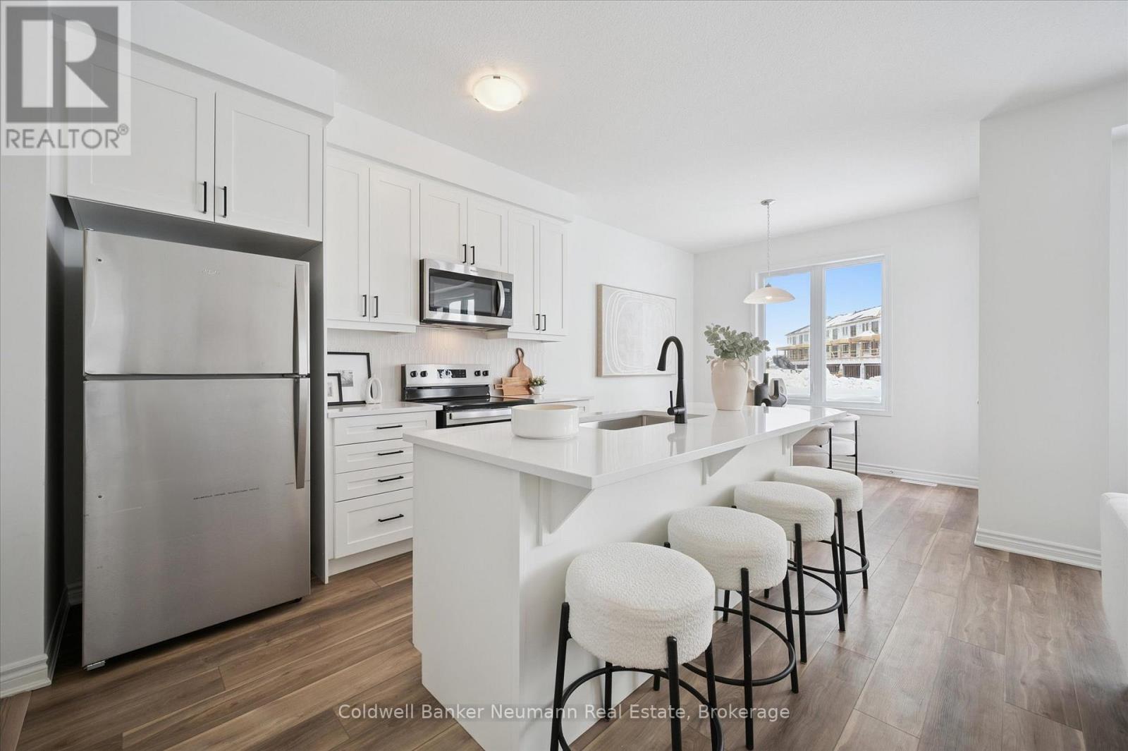 234 Stamson Street, Kitchener, Ontario  N2R 0V3 - Photo 7 - X12770706