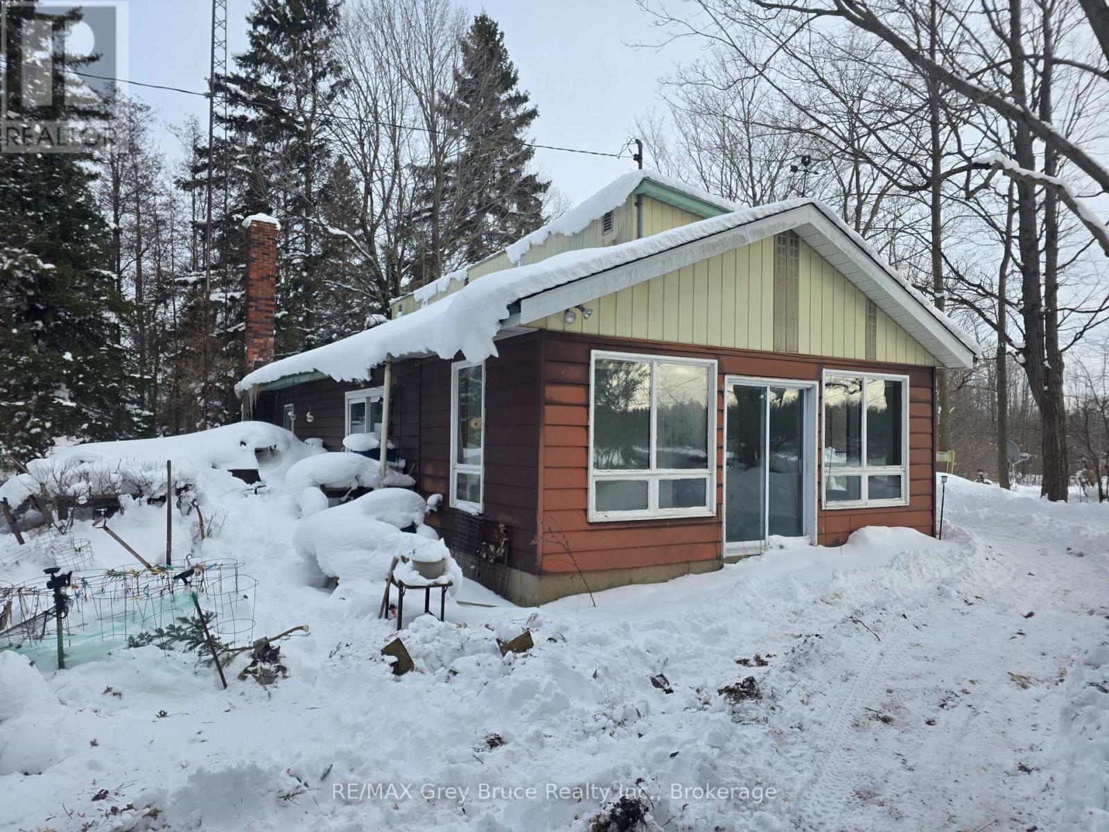 278828 Orchard Drive, Georgian Bluffs, Ontario  N4K 0G3 - Photo 2 - X12770720