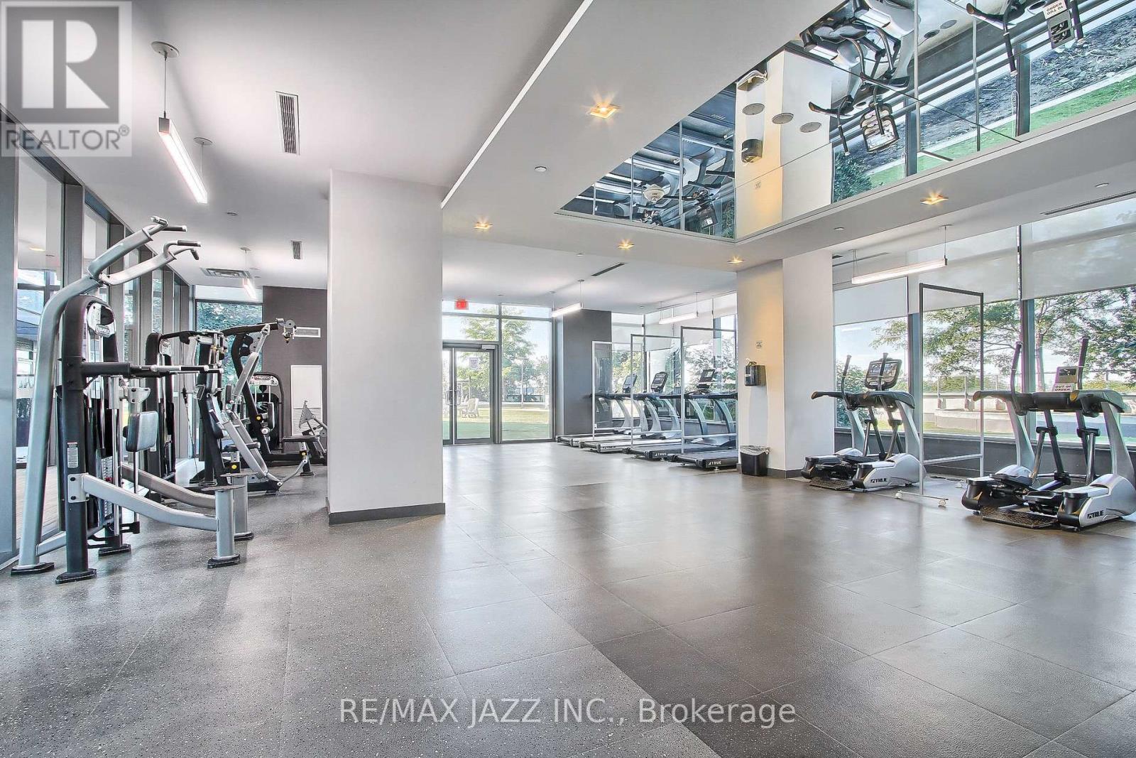 703 - 55 Oneida Crescent, Richmond Hill, Ontario  L4B 0E8 - Photo 12 - N12770672