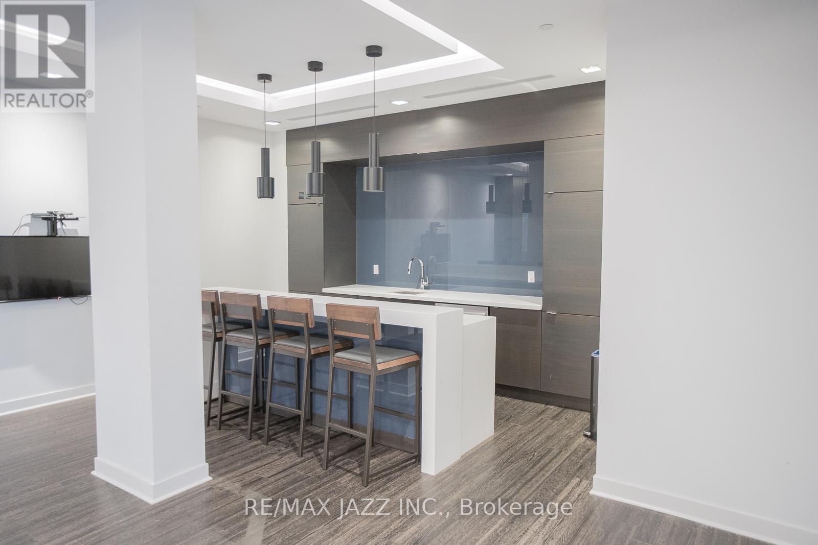 703 - 55 Oneida Crescent, Richmond Hill, Ontario  L4B 0E8 - Photo 19 - N12770672