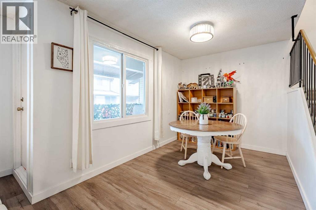 424, 200 Brookpark Drive Sw, Calgary, Alberta  T2W 3E5 - Photo 7 - A2281367