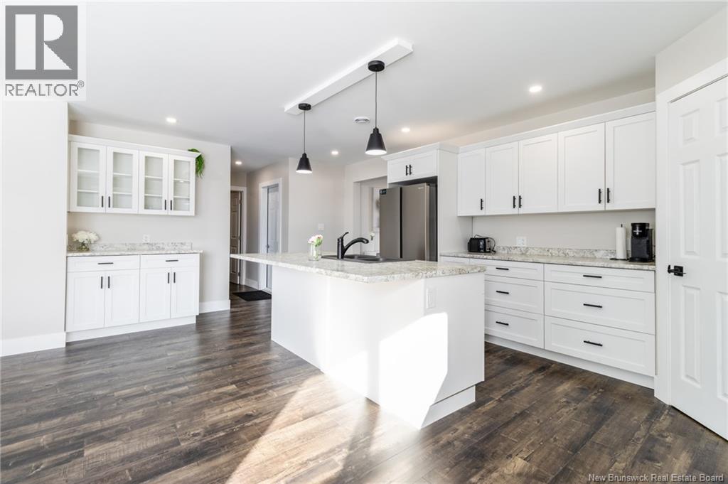 4 Norkotah Crescent, Florenceville-Bristol, New Brunswick  E7L 0A4 - Photo 3 - NB117342