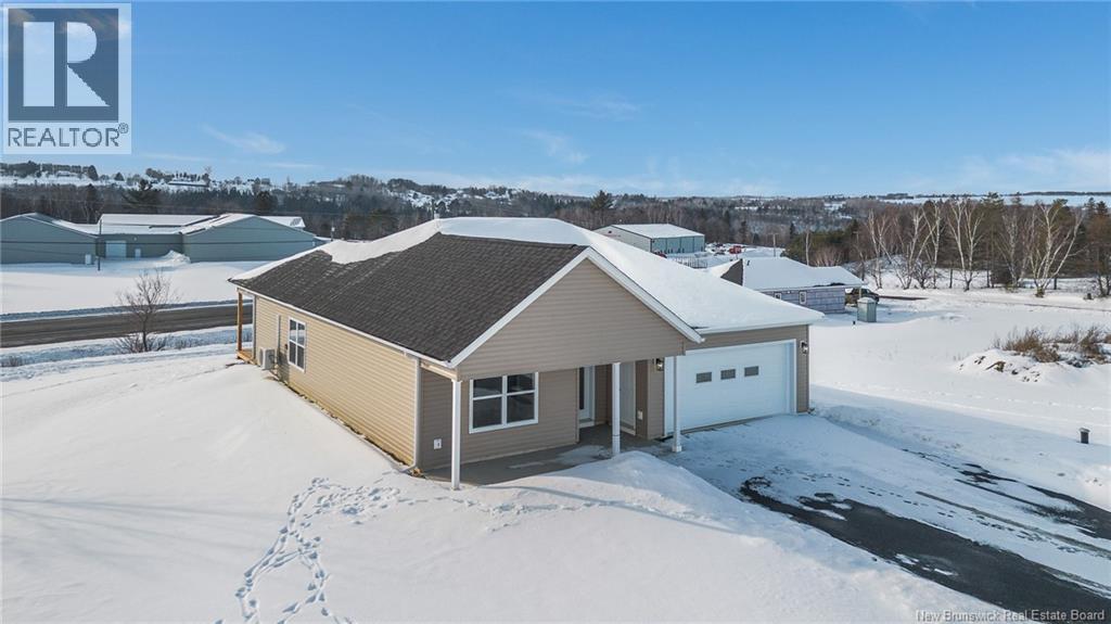 4 Norkotah Crescent, Florenceville-Bristol, New Brunswick  E7L 0A4 - Photo 2 - NB117342