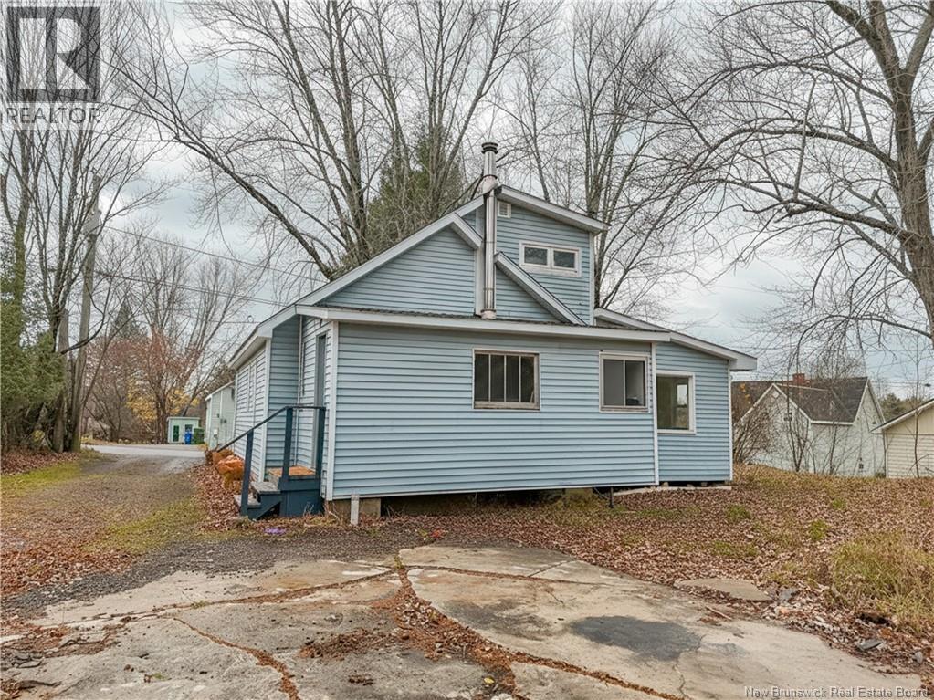 57 Fisher Avenue, Fredericton, New Brunswick E3A 4J1 - Photo 4 - NB129794